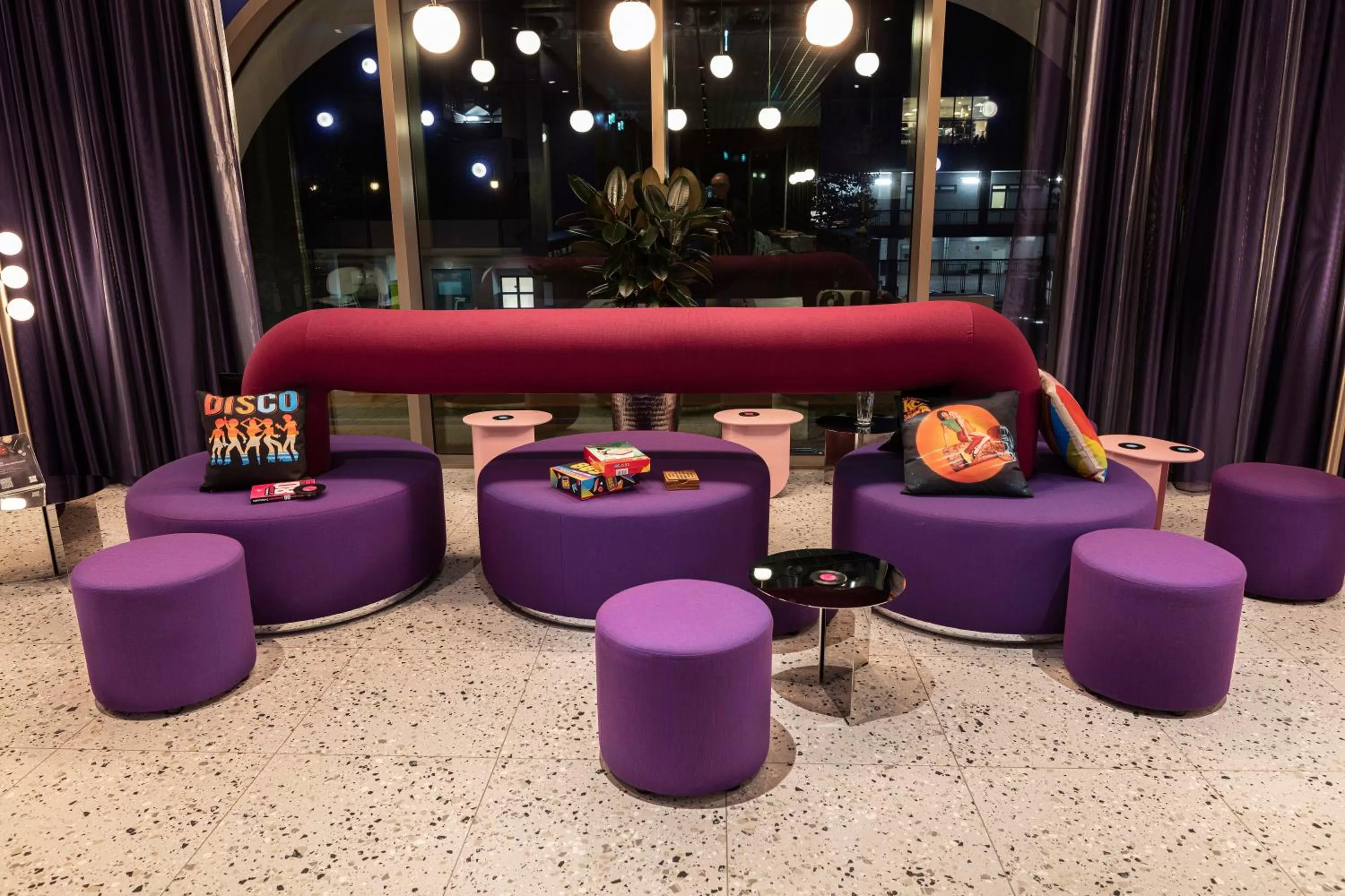 Lounge or bar in ibis Styles Muenchen Perlach