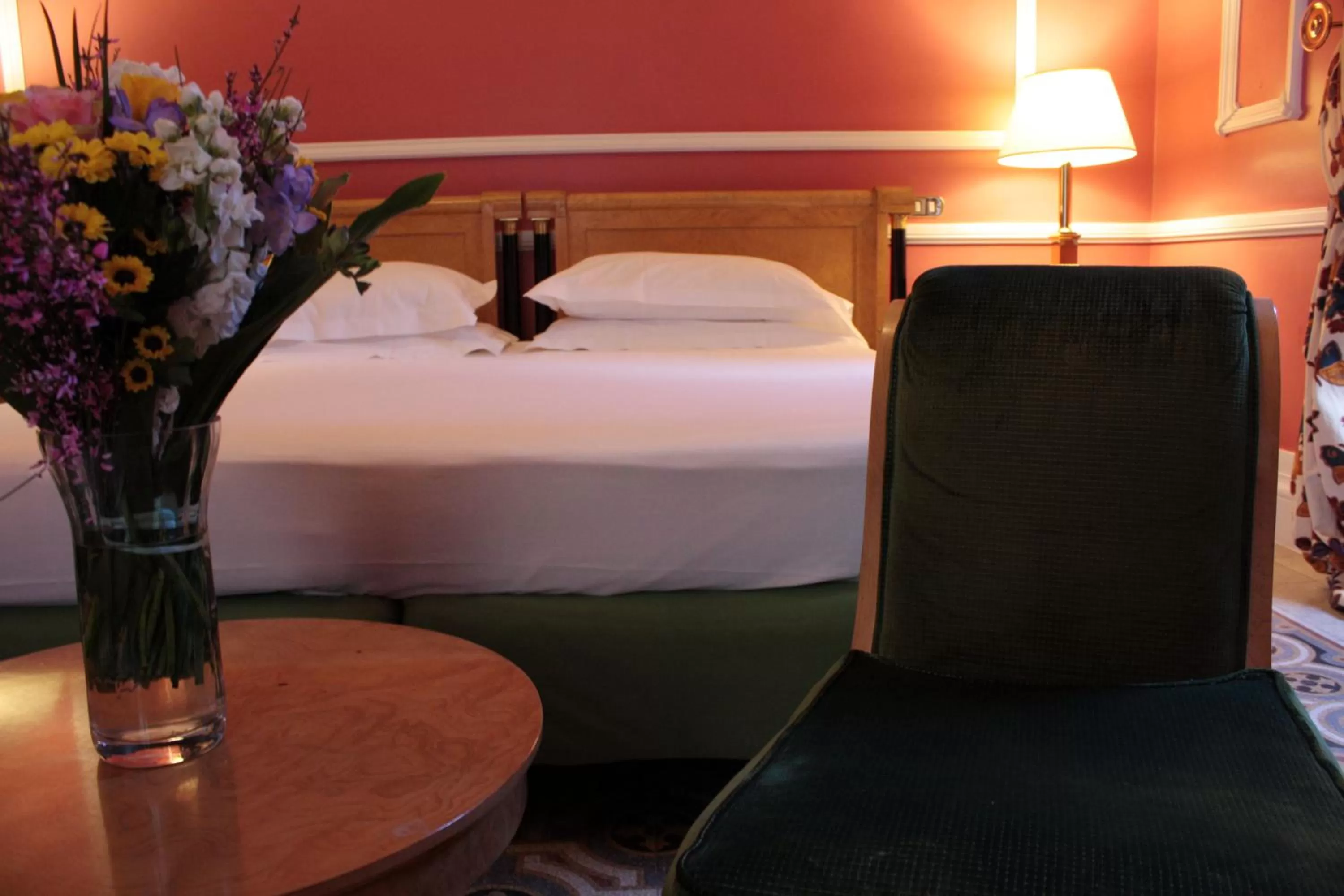 Decorative detail, Bed in Hotel Albani Firenze