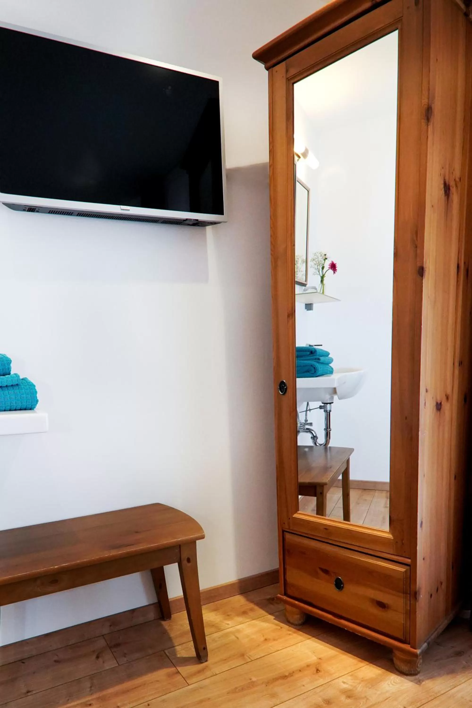 Photo of the whole room in Hotel im Kupferkessel