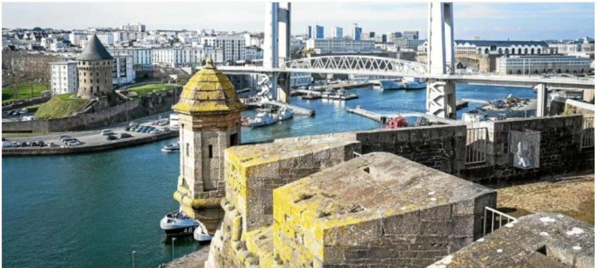 Nearby landmark, Pool View in Chez Yolande