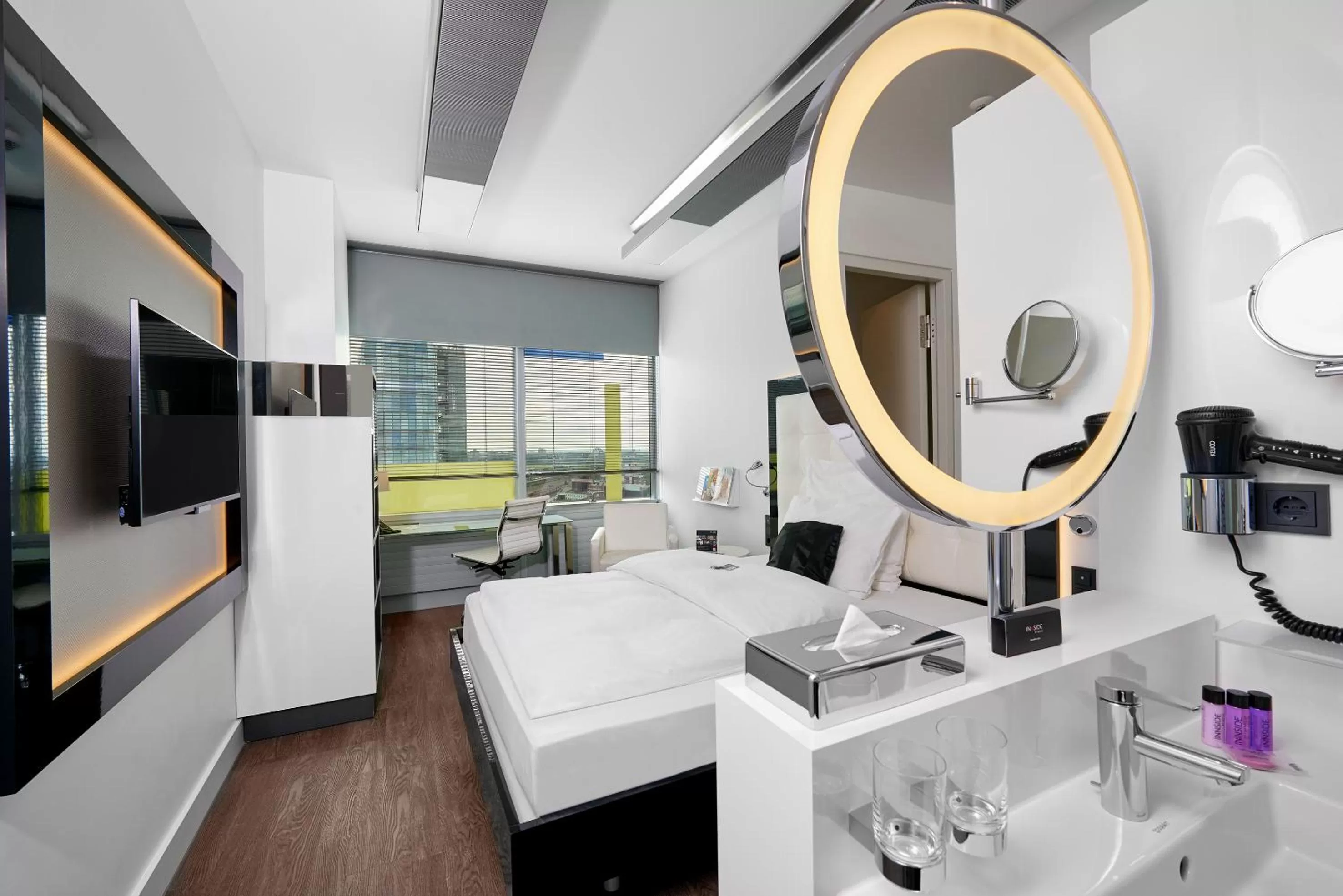 Innside Individual Room in INNSiDE by Meliá Düsseldorf Hafen