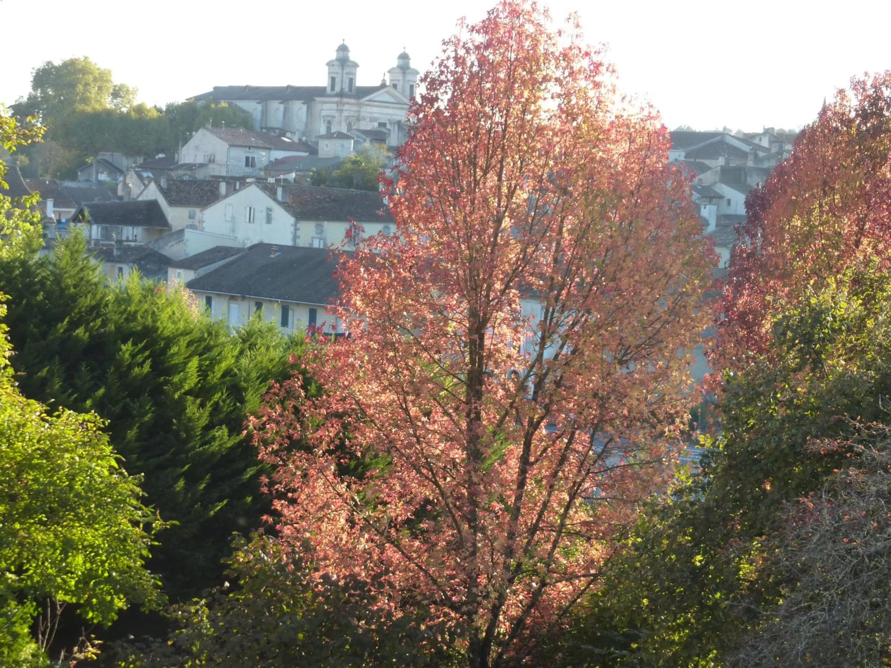 City view in Beaux Chênes