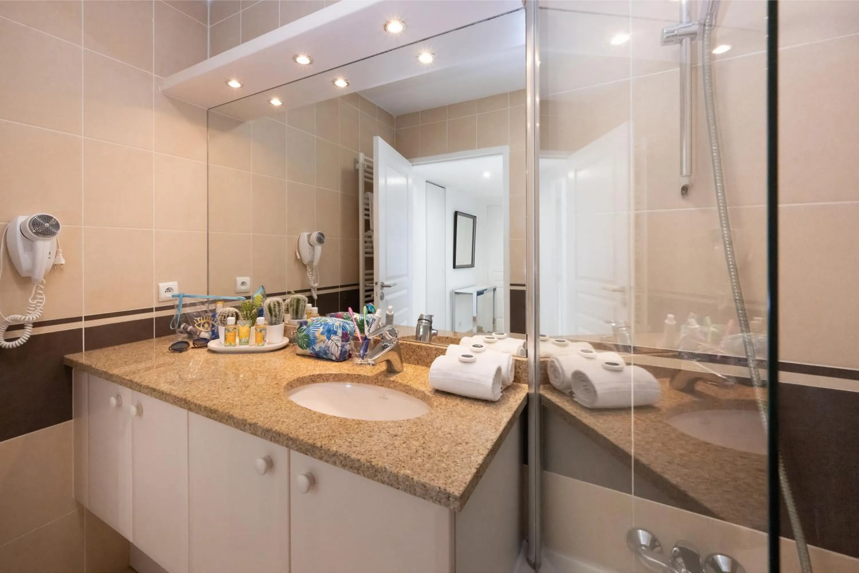 Bathroom in Nemea Appart Hotel Le Lido Cagnes sur Mer