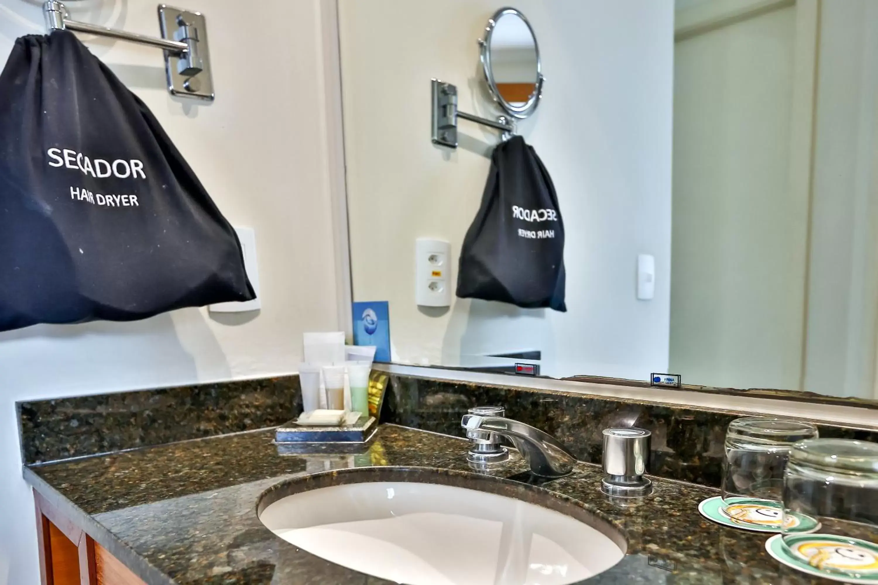 Business Class Suite - single occupancy in Quality Suites Vila Olimpia Business Class Suite - single occupancy in Quality Suites Vila Olimpia