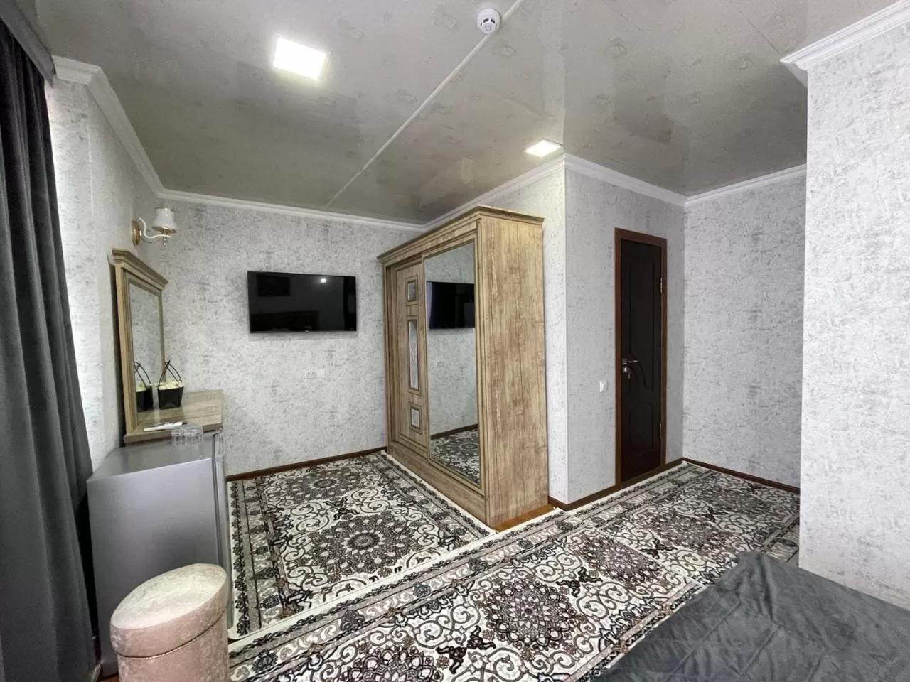 Large Twin Room - single occupancy in Anor Qal'a