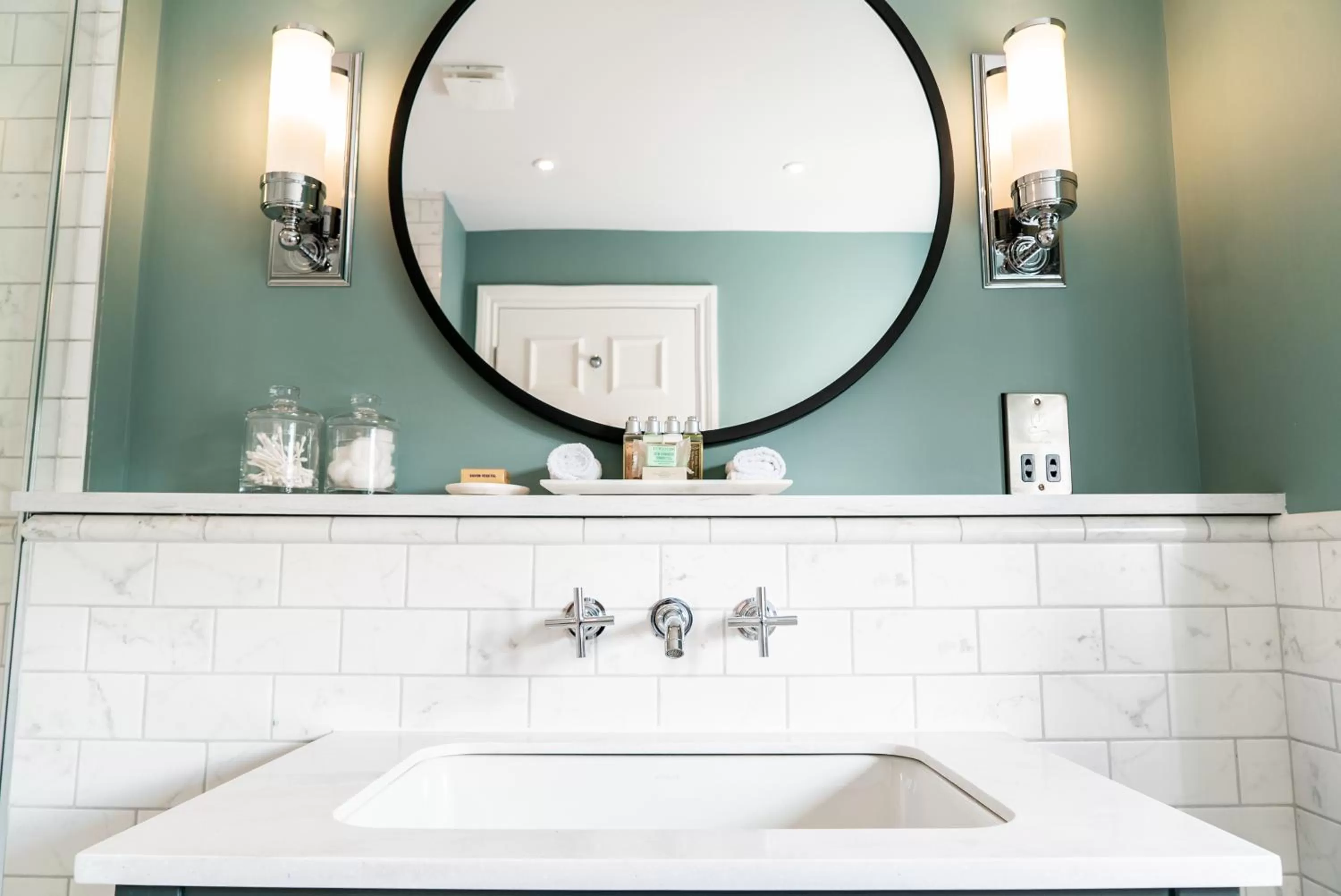 Bathroom in The Highdown – Brunning and Price