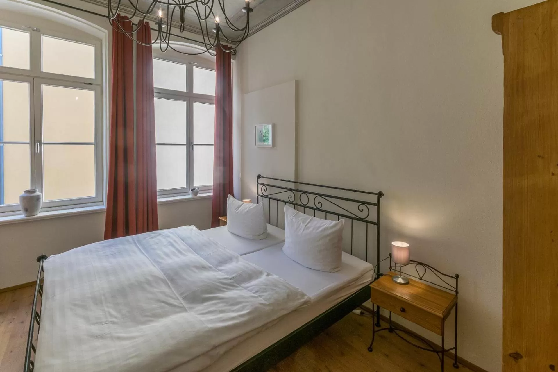 Bed in Albergo-Toscana