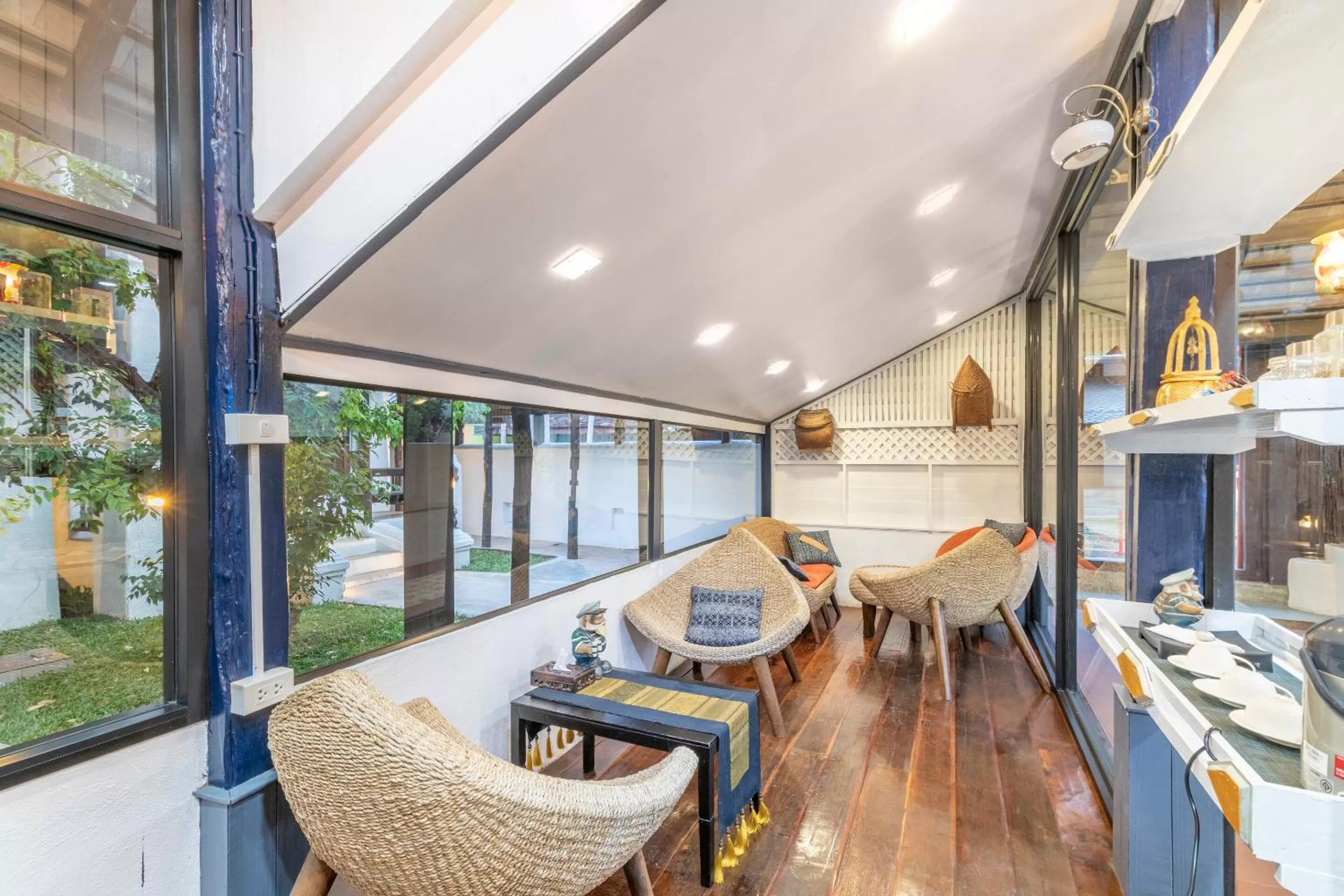 Lobby or reception in Cheva Gallery Boutique Hotel