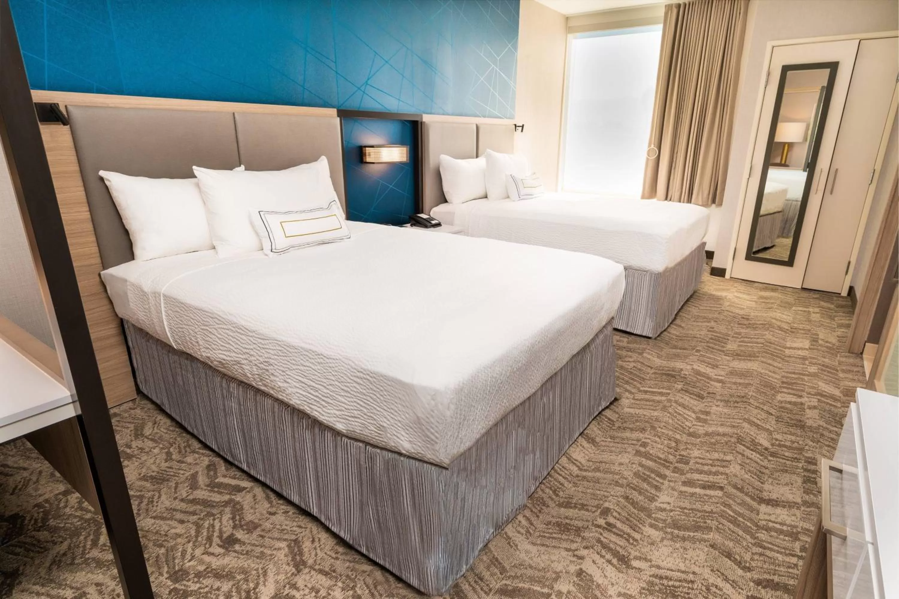 Bedroom, Bed in SpringHill Suites by Marriott Newark Fremont