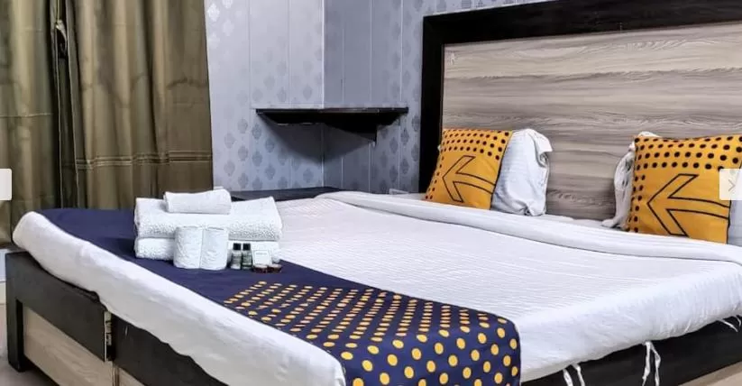 Bedroom, Bed in Hotel Taj Stay Agra