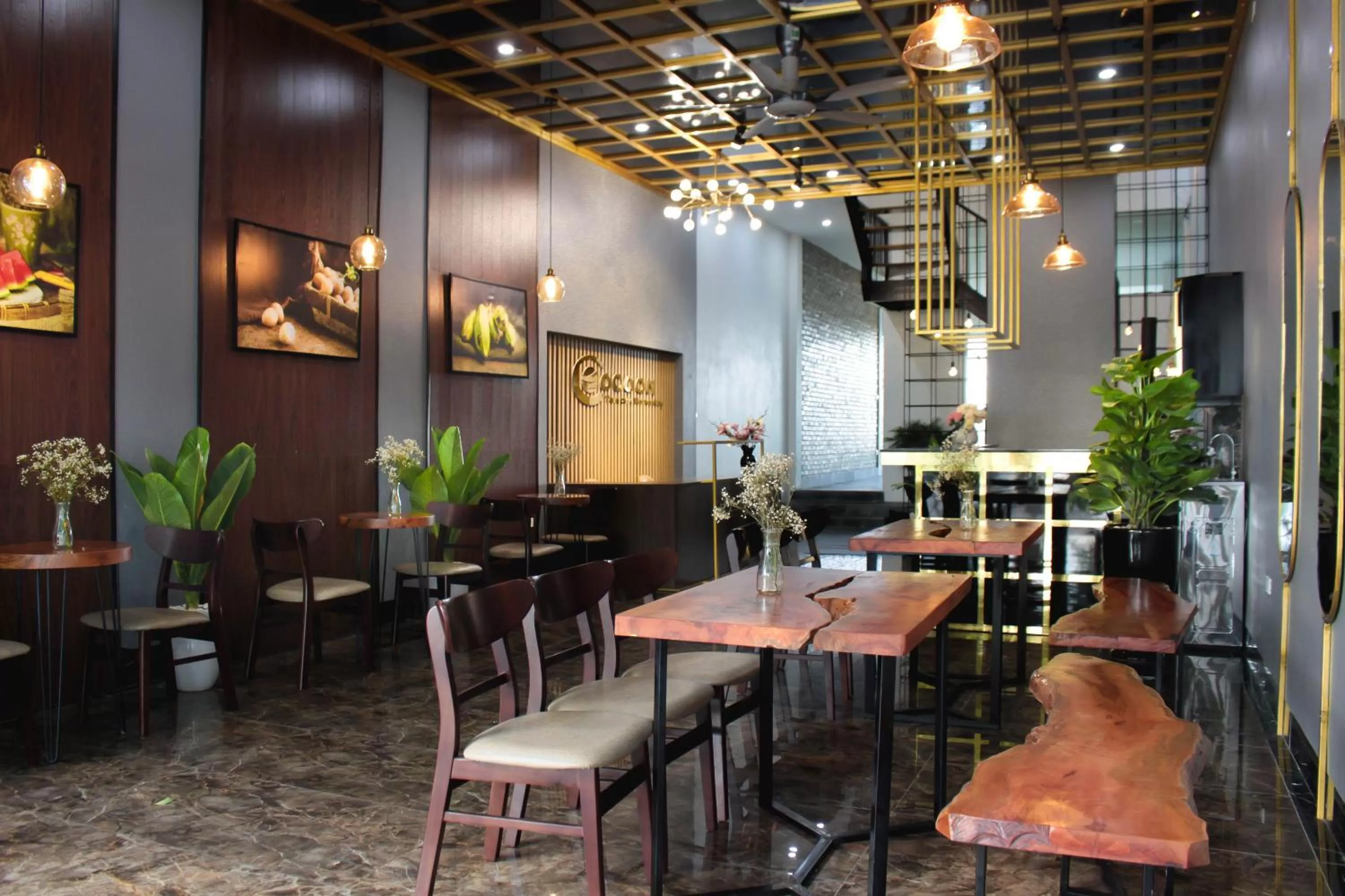 Restaurant/places to eat in ᴛᴀᴍ ᴄᴏᴄ ᴄᴏᴄᴏᴏɴ ʜᴏᴍᴇsᴛᴀʏ