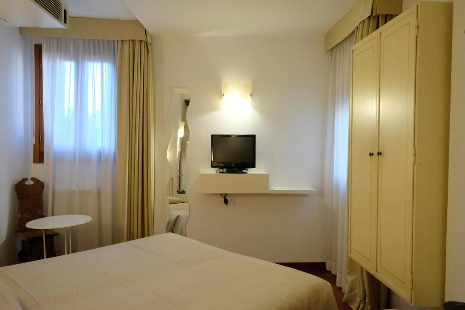 Bed in Hotel ai do Mori