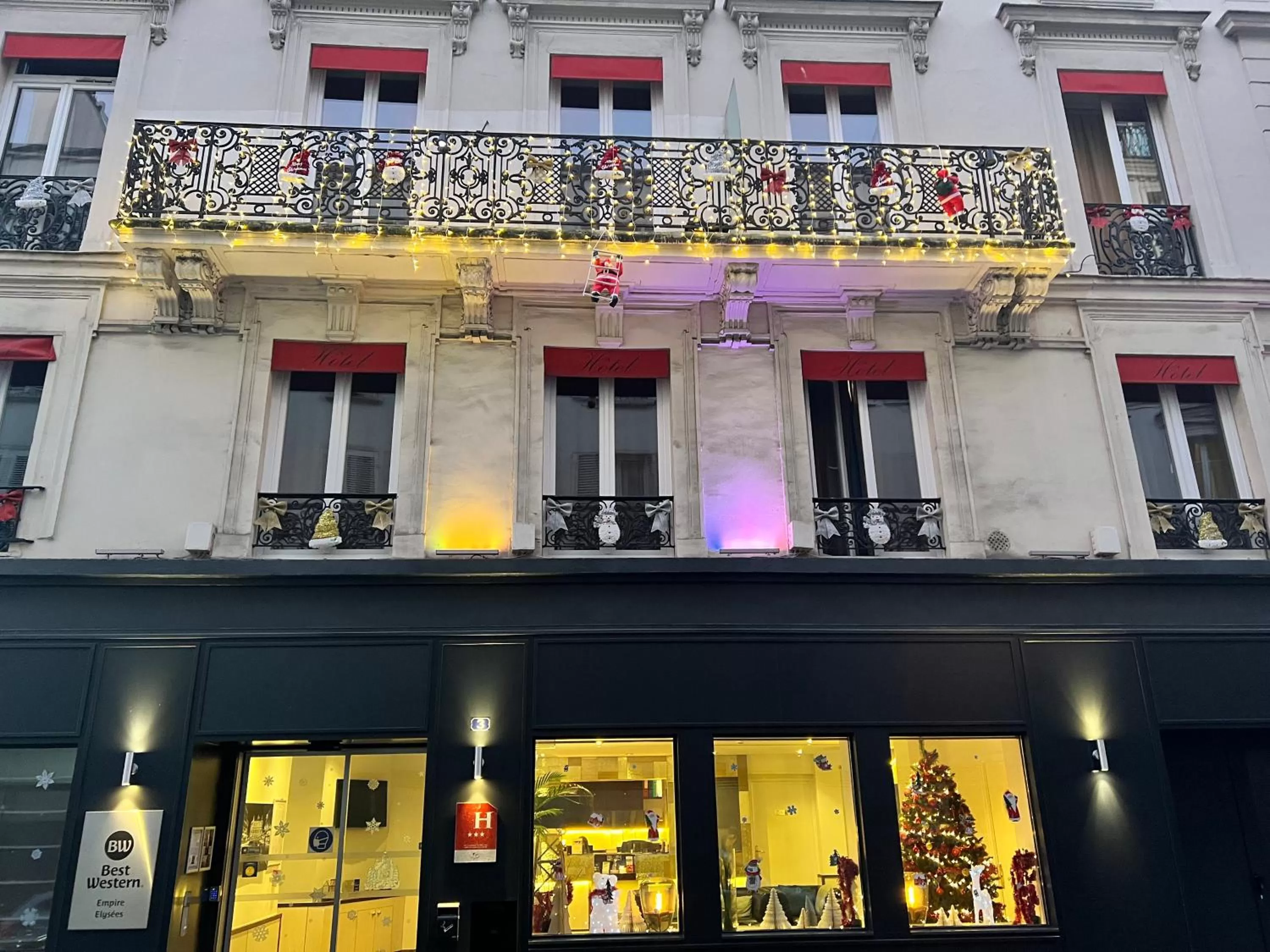 Property building in Best Western Empire Elysees