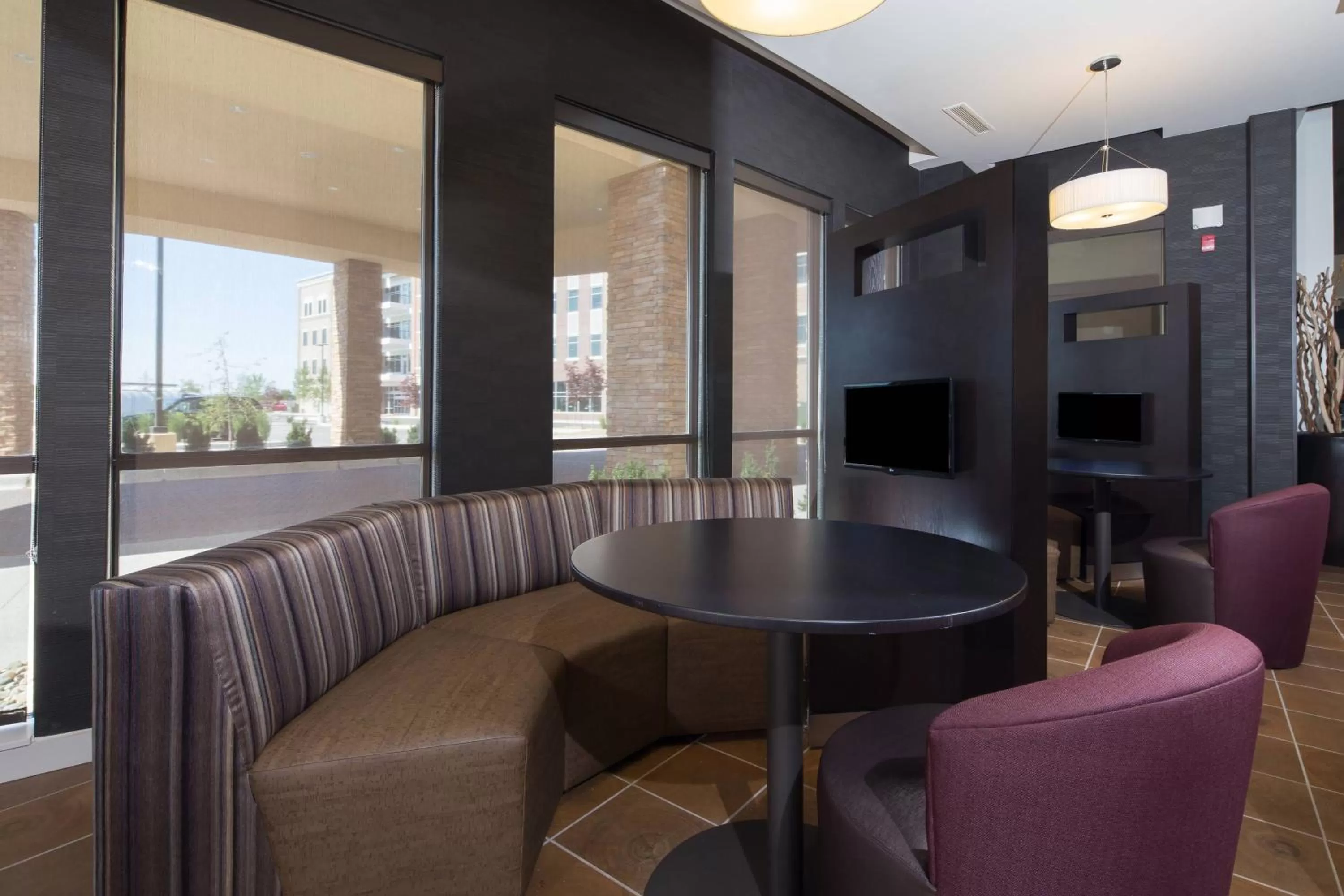 Other, Lounge/Bar in Courtyard Bay City