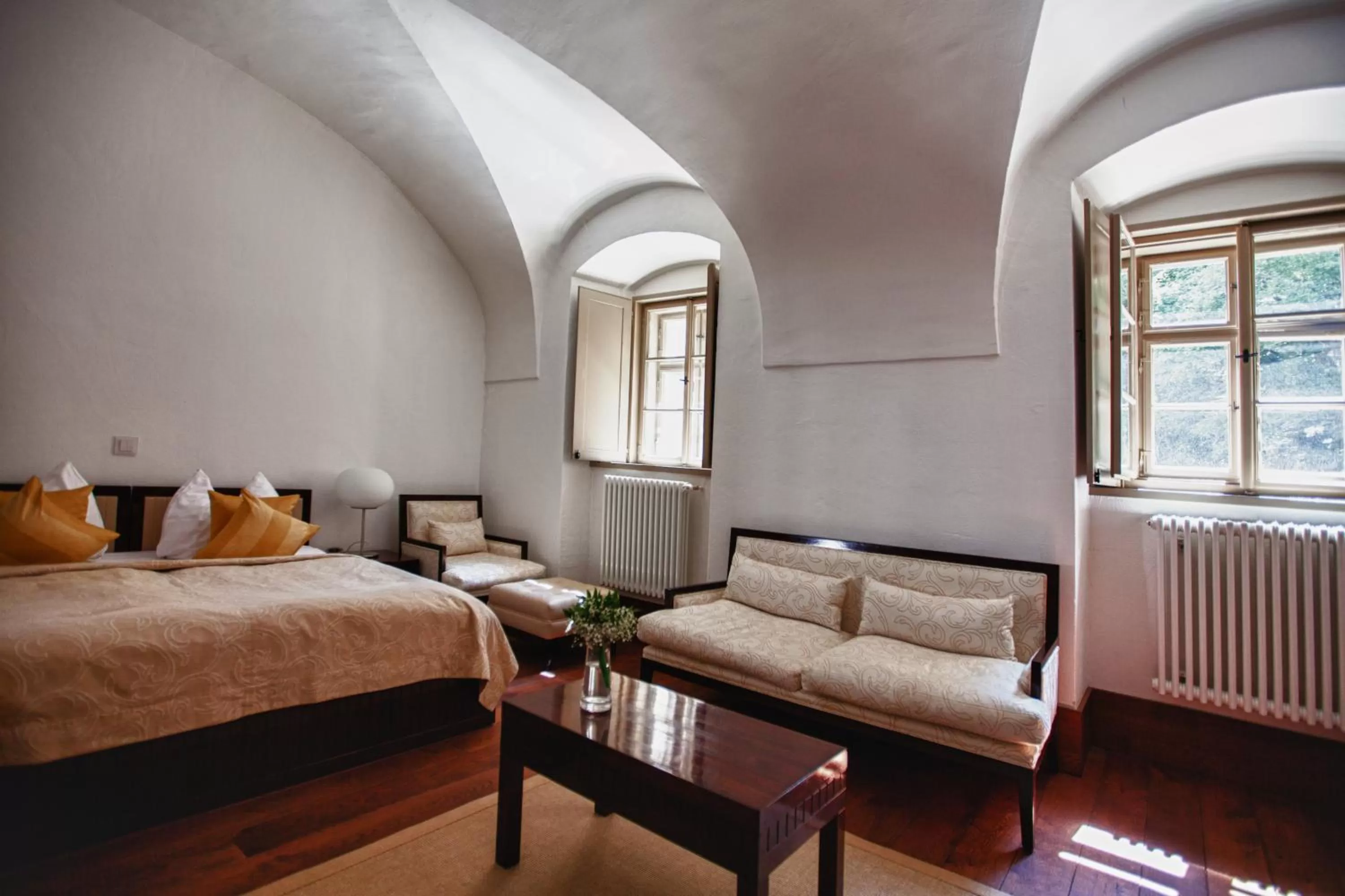 Coffee/tea facilities, Bed in Sopron Monastery Hotel