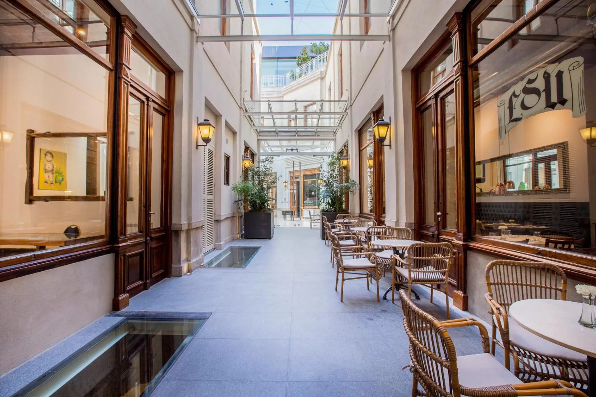 Restaurant/places to eat in Cassa Lepage Art Hotel Buenos Aires