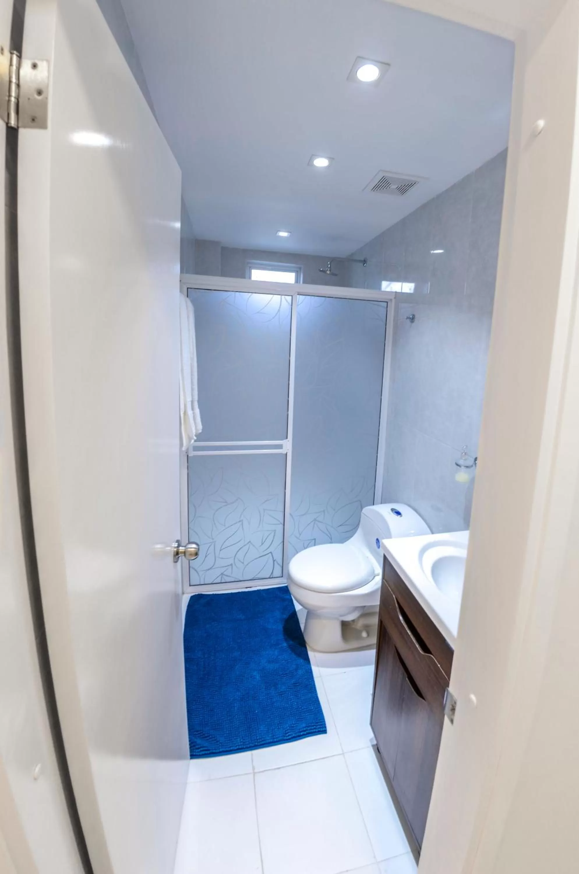 Bathroom in By The Sea Guest House