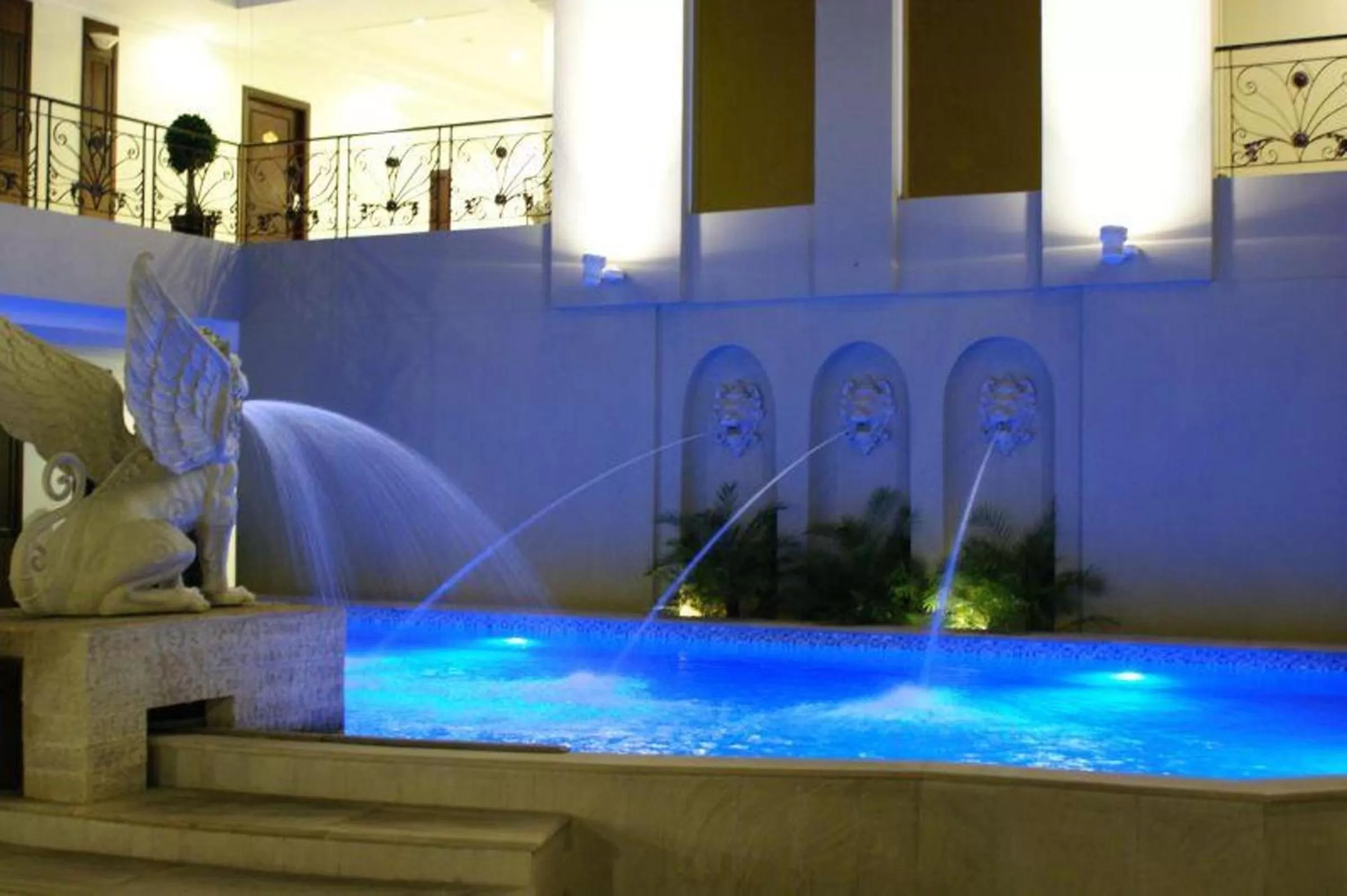 Swimming pool in LK Residence