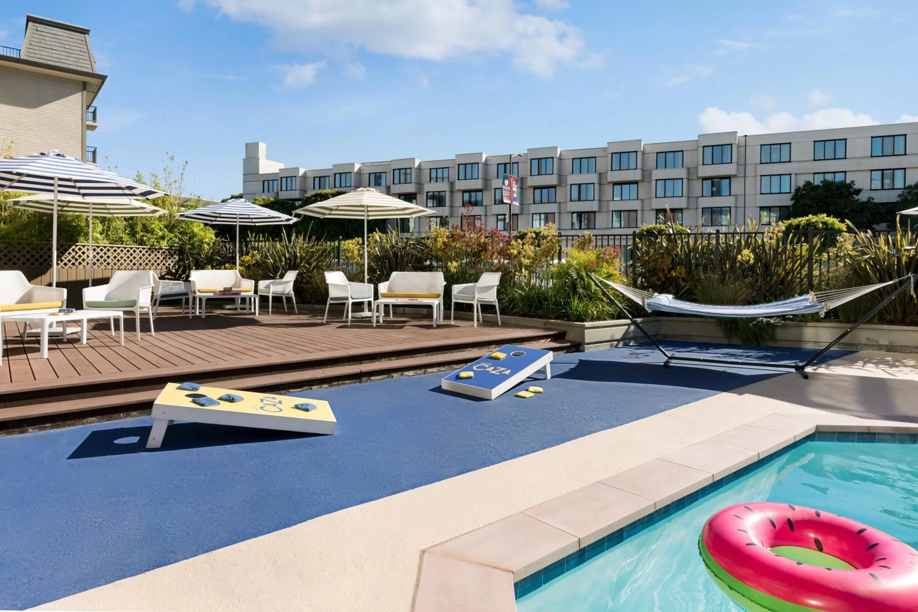 Swimming pool in Hotel Caza Fisherman's Wharf