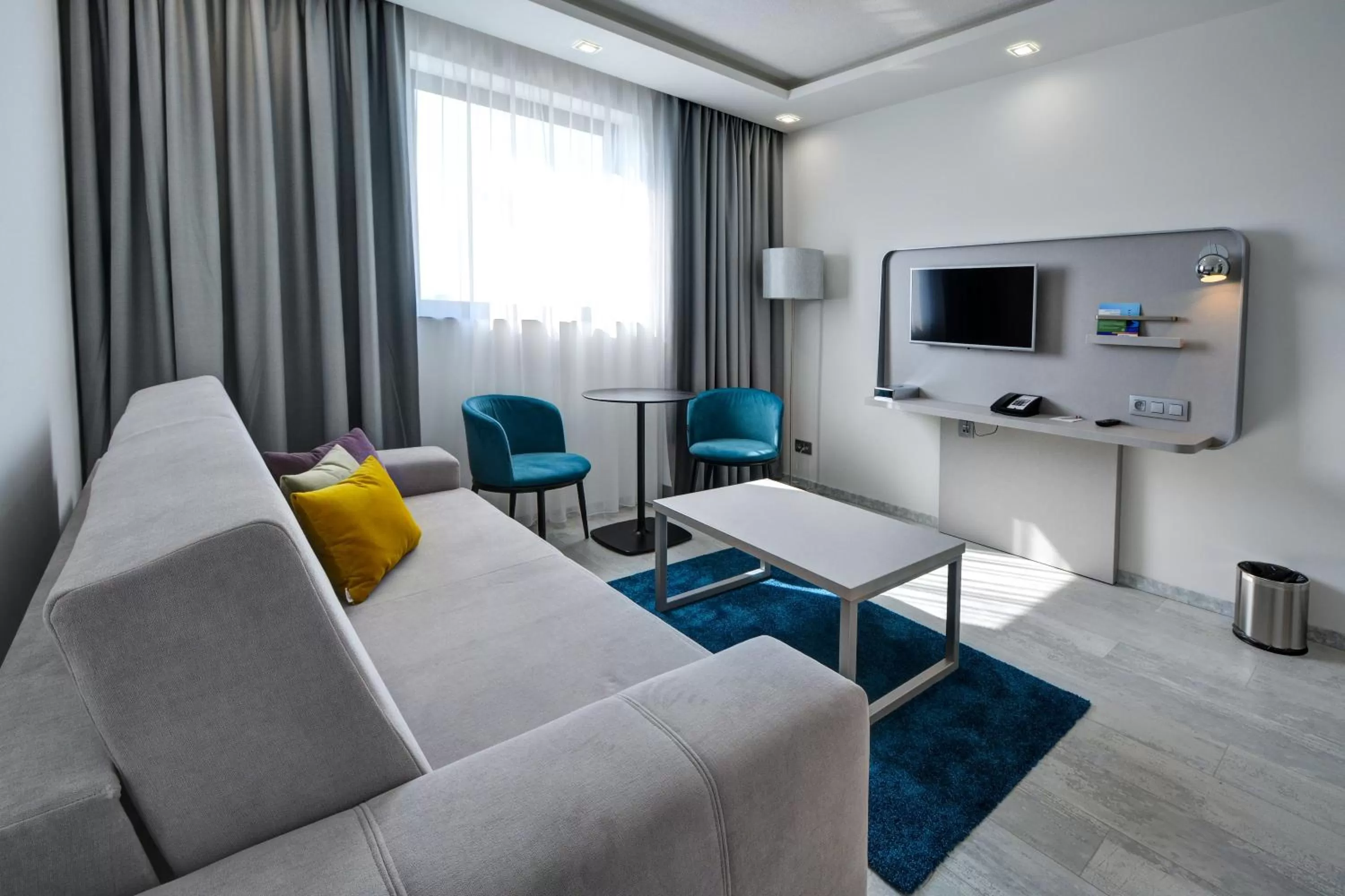 Living room in Park Inn by Radisson Danube Bratislava