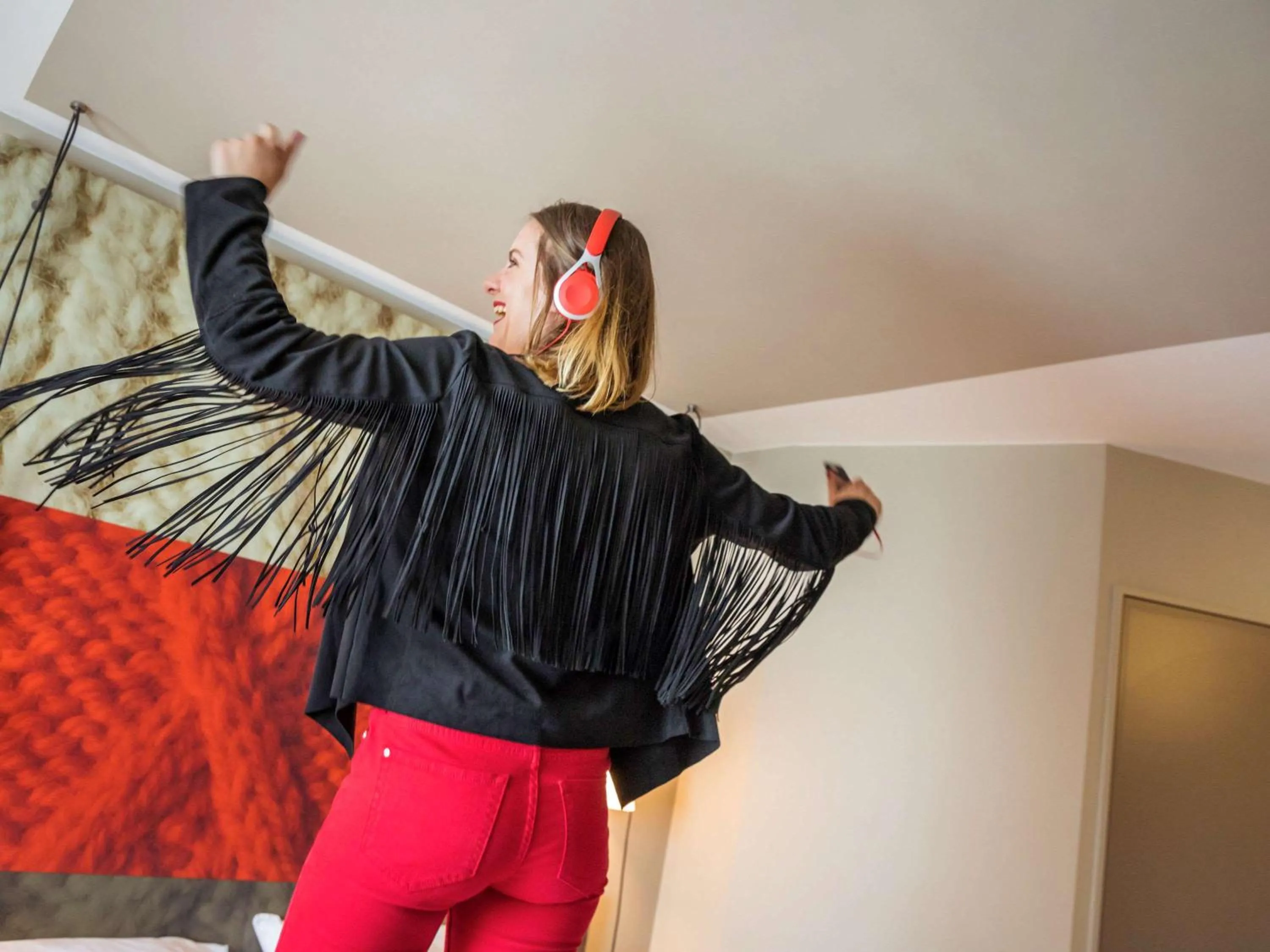 Photo of the whole room in ibis Saint Quentin en Yvelines - Vélodrome