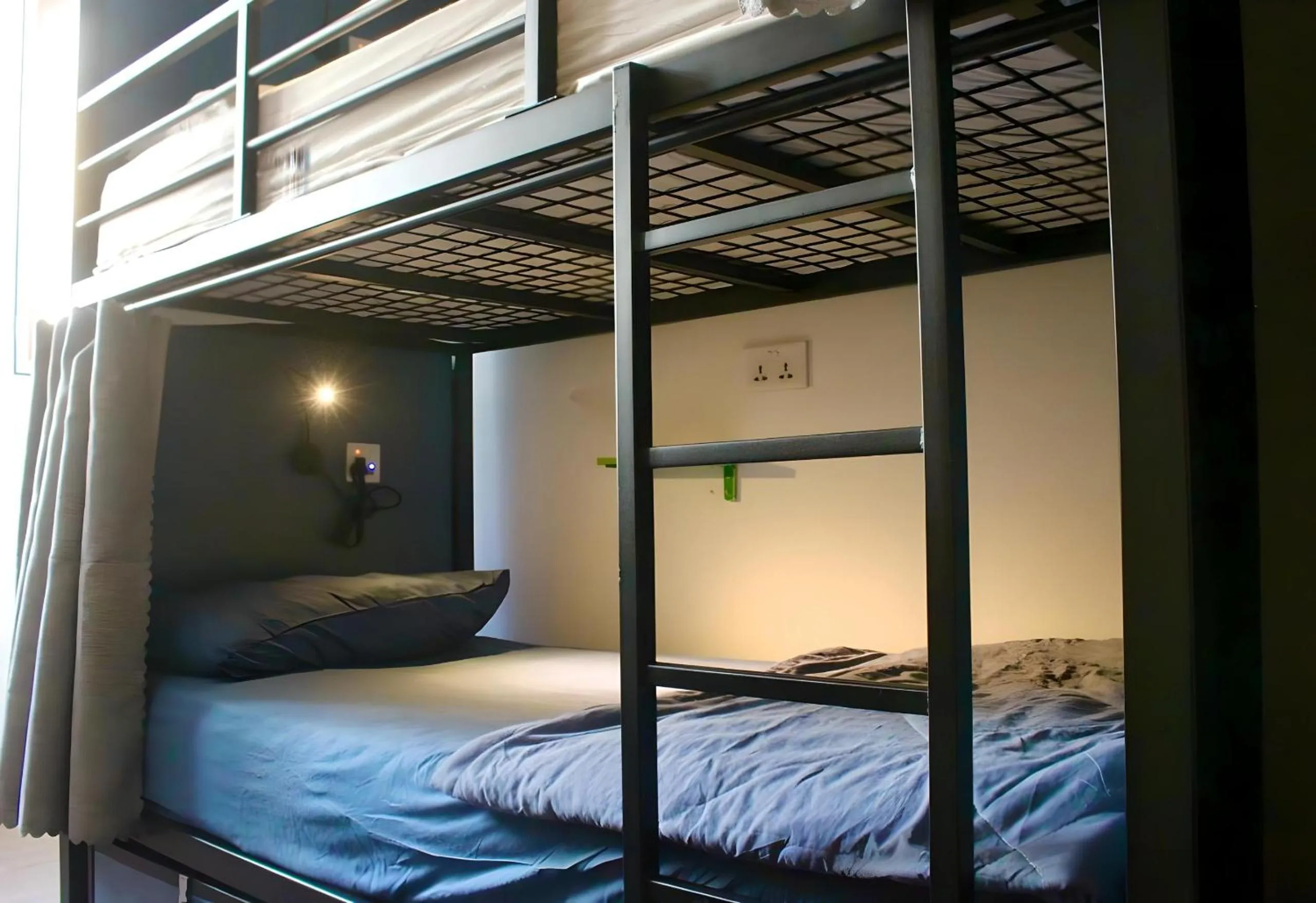 Bed in Beary Best! Hostel Chinatown