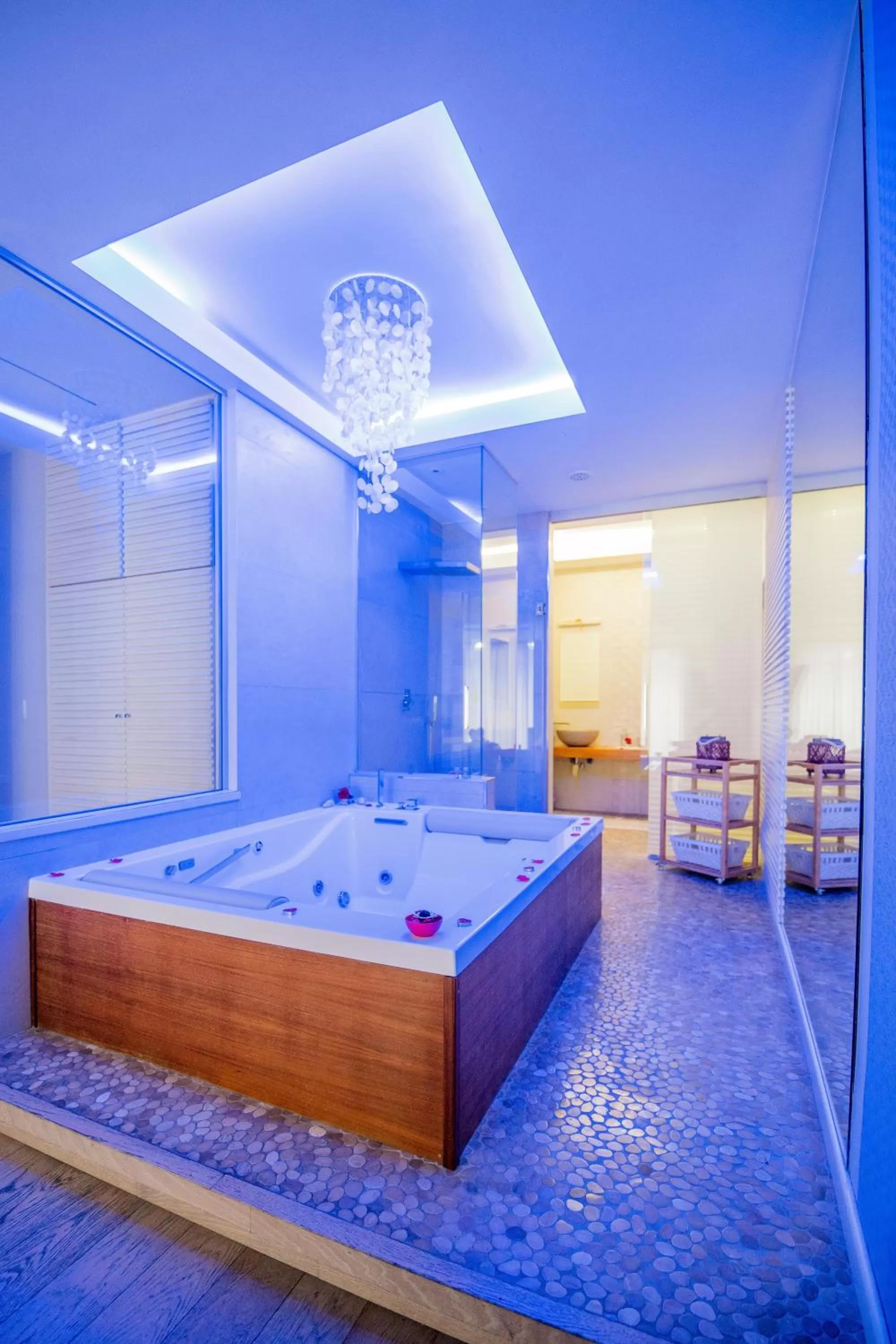 Hot Tub, Bed in Le suite del nostromo