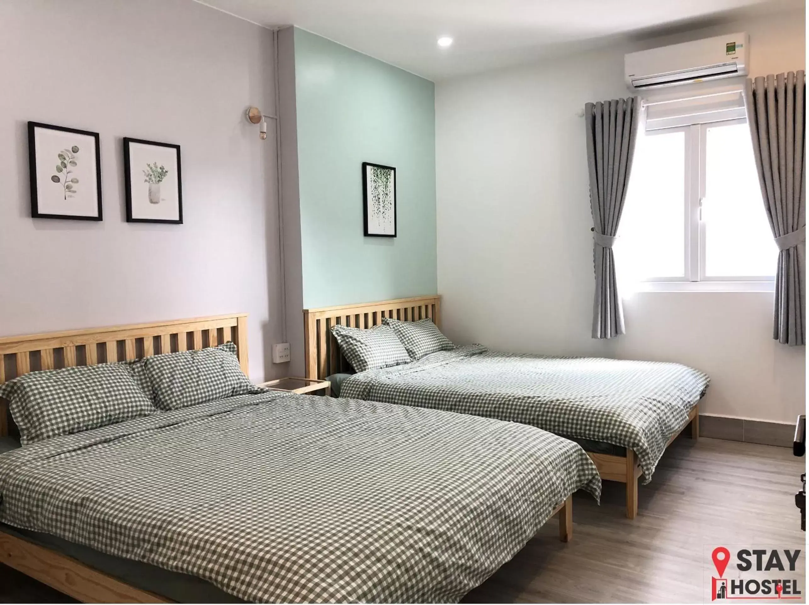 Quadruple Room with Private Bathroom in STAY hostel 2 - 350m from the ferry Quadruple Room with Private Bathroom in STAY hostel 2 - 350m from the ferry