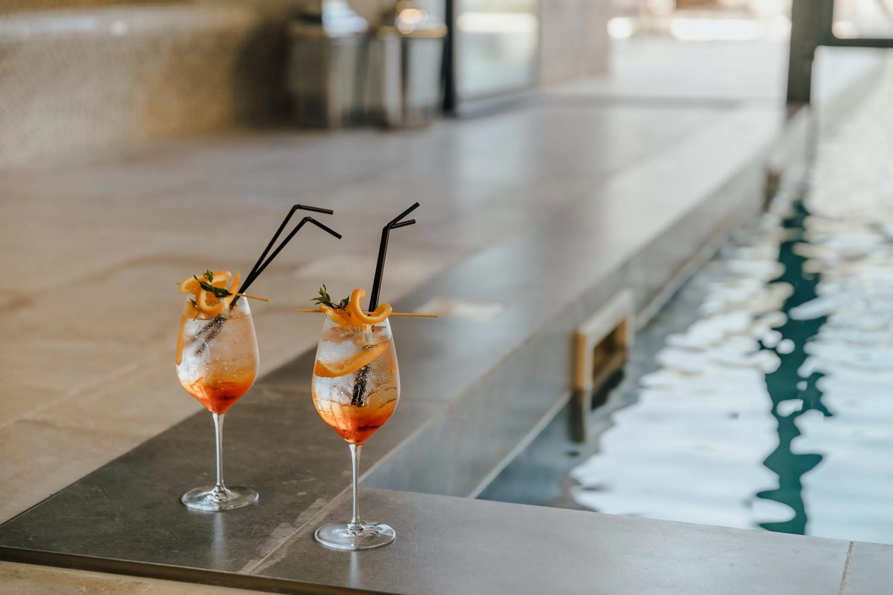 Alcoholic drinks in Boutique Hotel Casa del Mare - Vizura