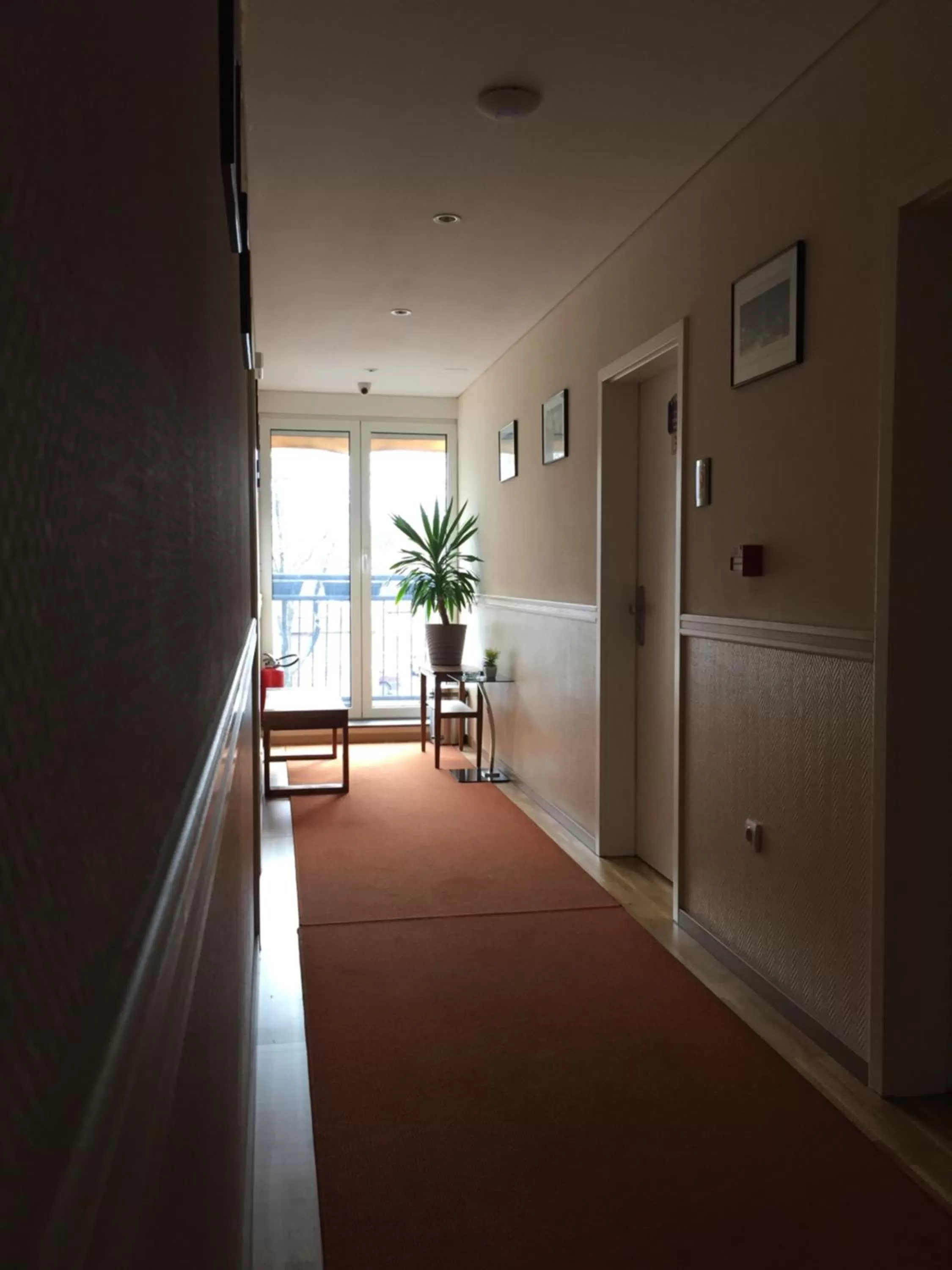 Internal: Not applicable to any particular room in B&B Alex