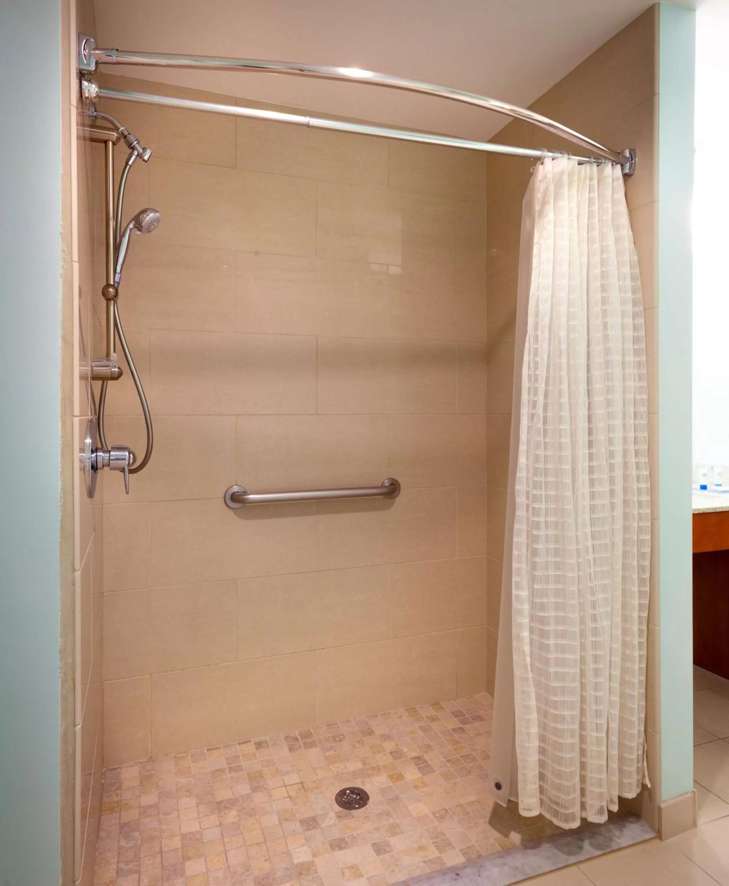 Bathroom in Hyatt House Salt Lake City/Sandy