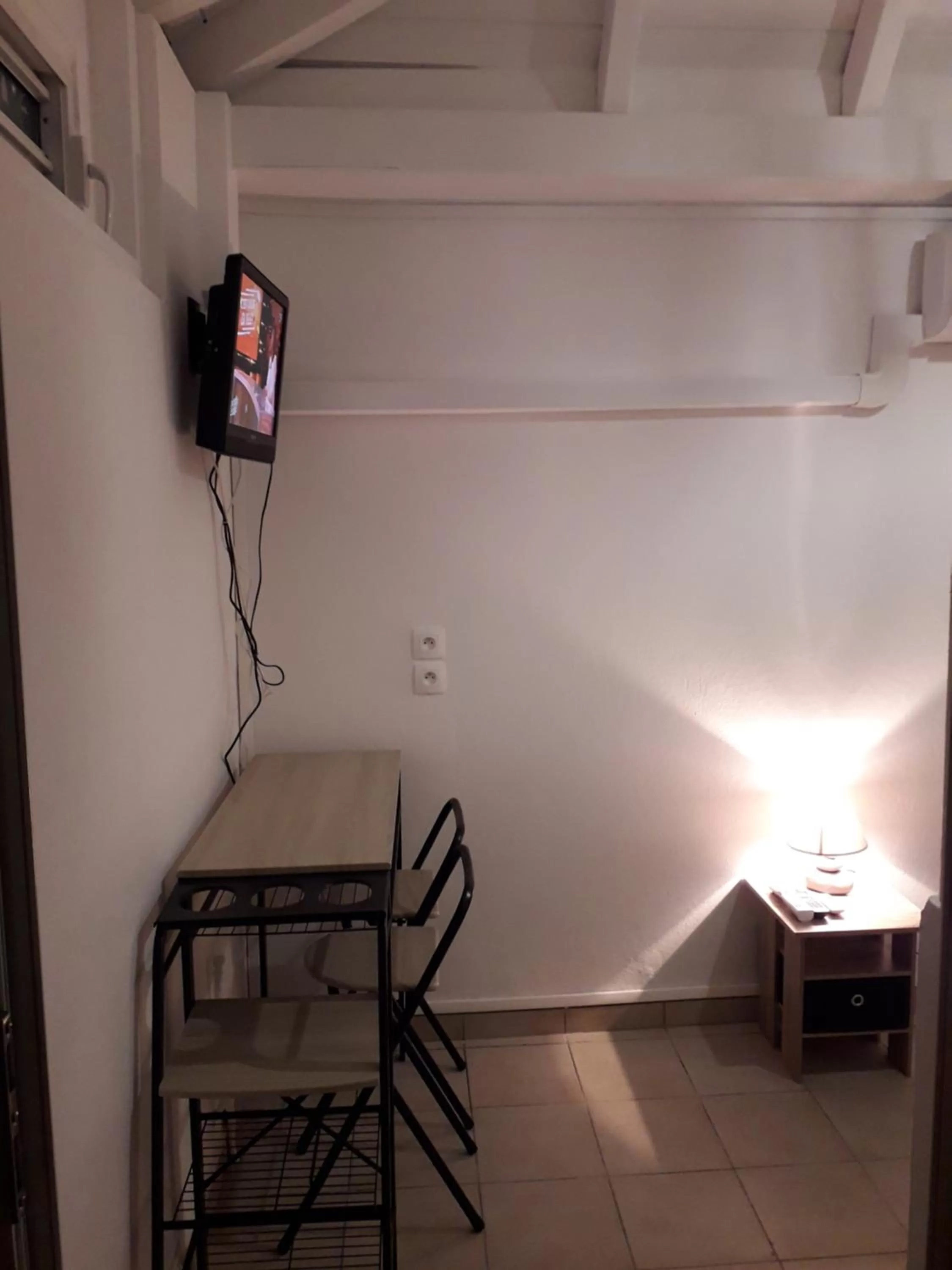 Fitness centre/facilities, TV/Entertainment Center in Le Saint Georges