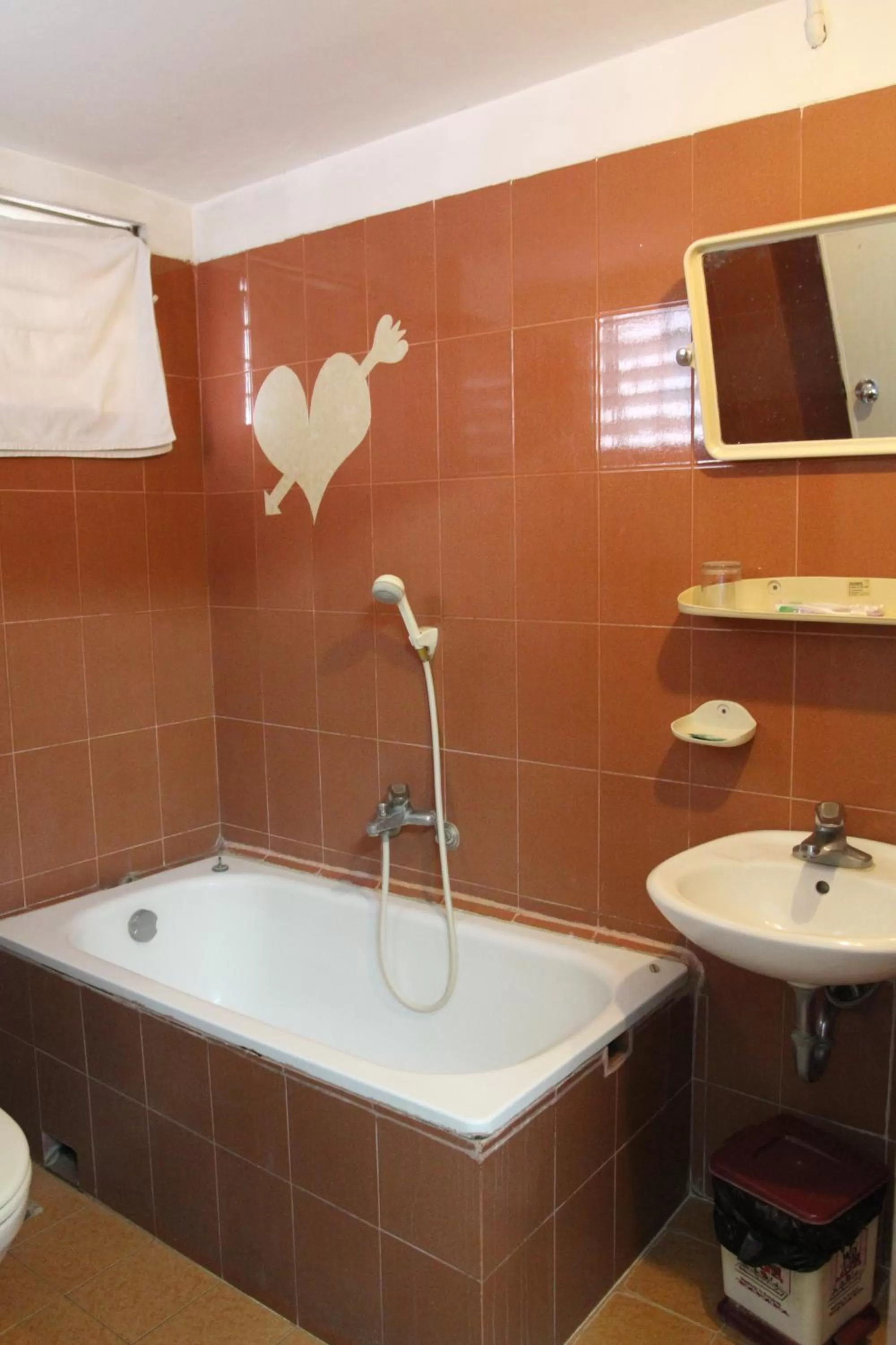 Bathroom in Hoang Cuong Hotel