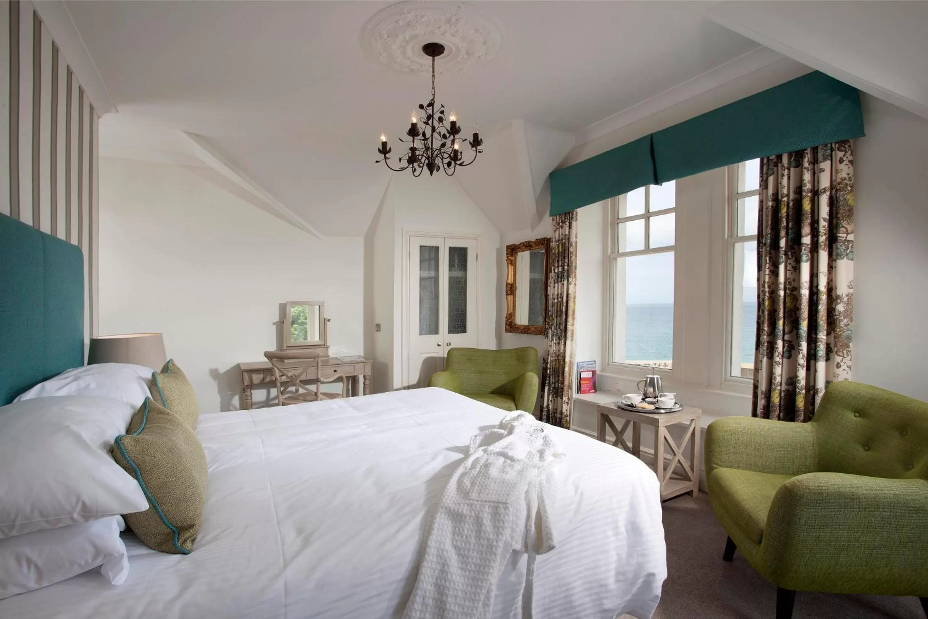 Day, Bed in Carbis Bay and Spa Hotel