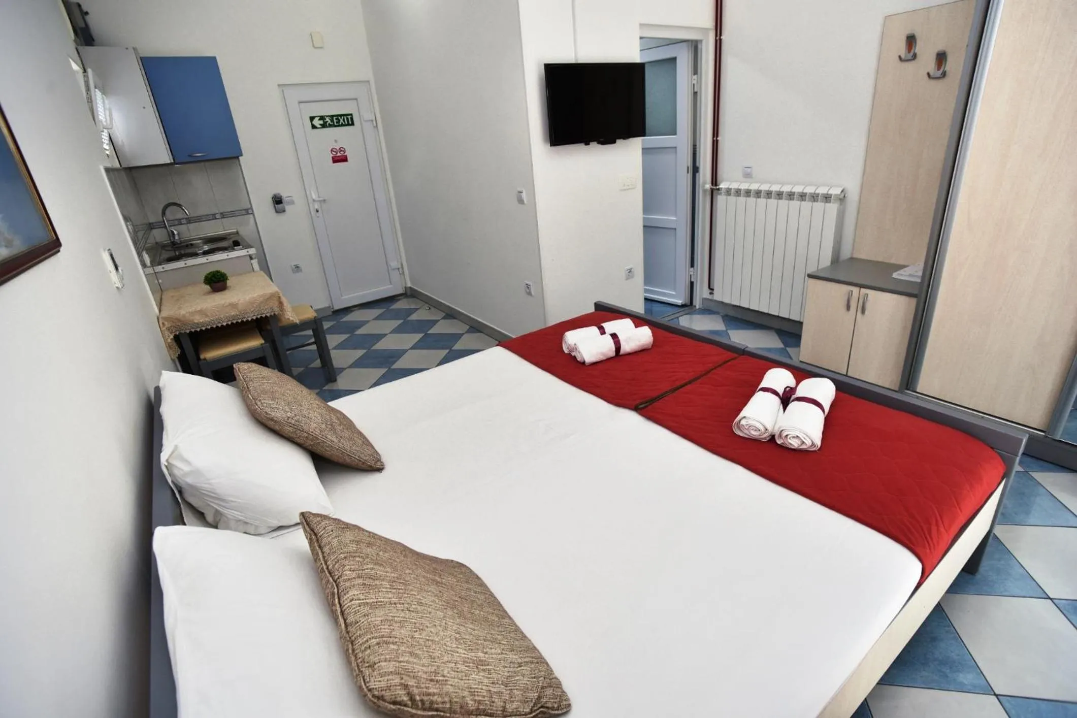 Bed in D&D Apartments