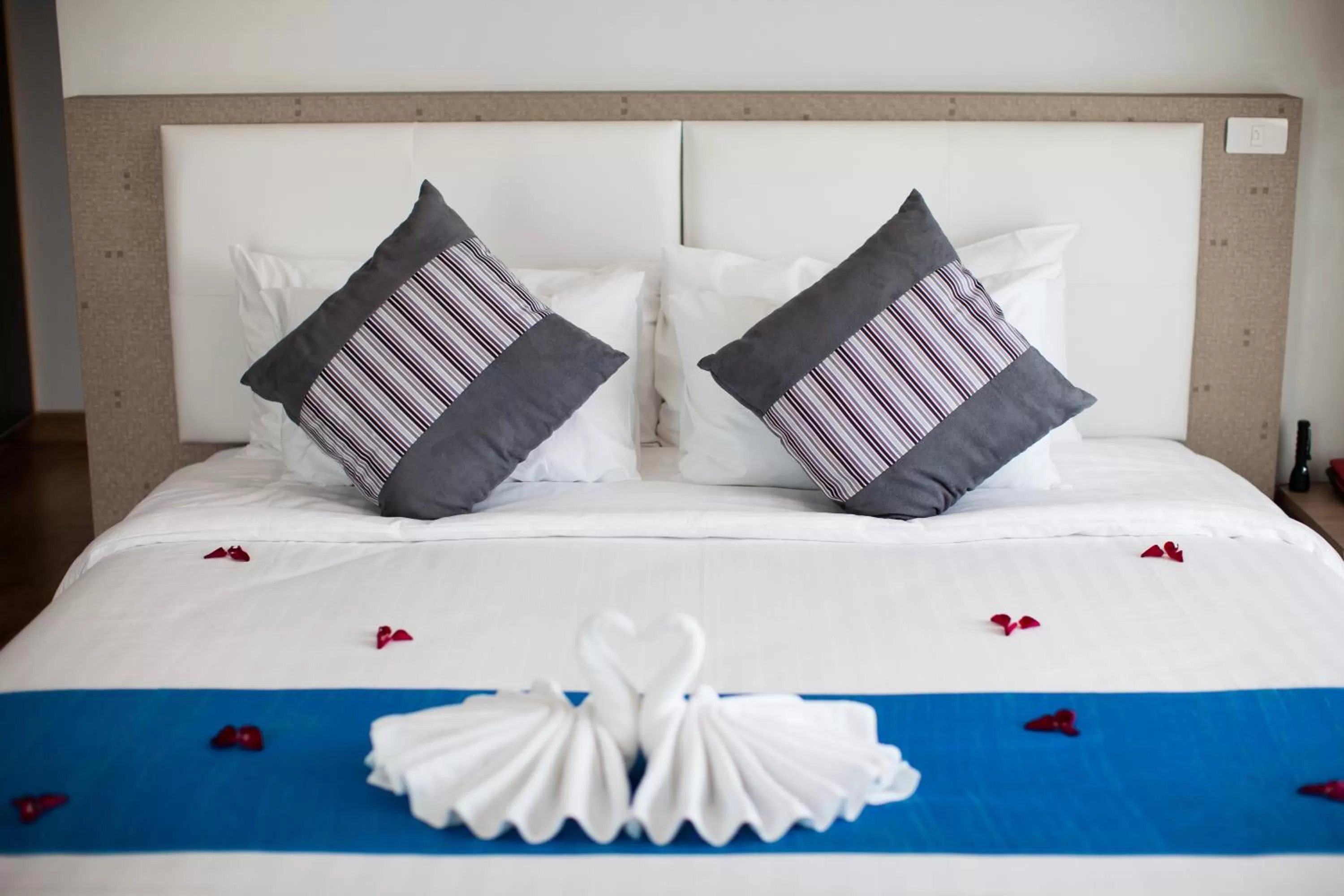 Bed in Prajaktra Design Hotel