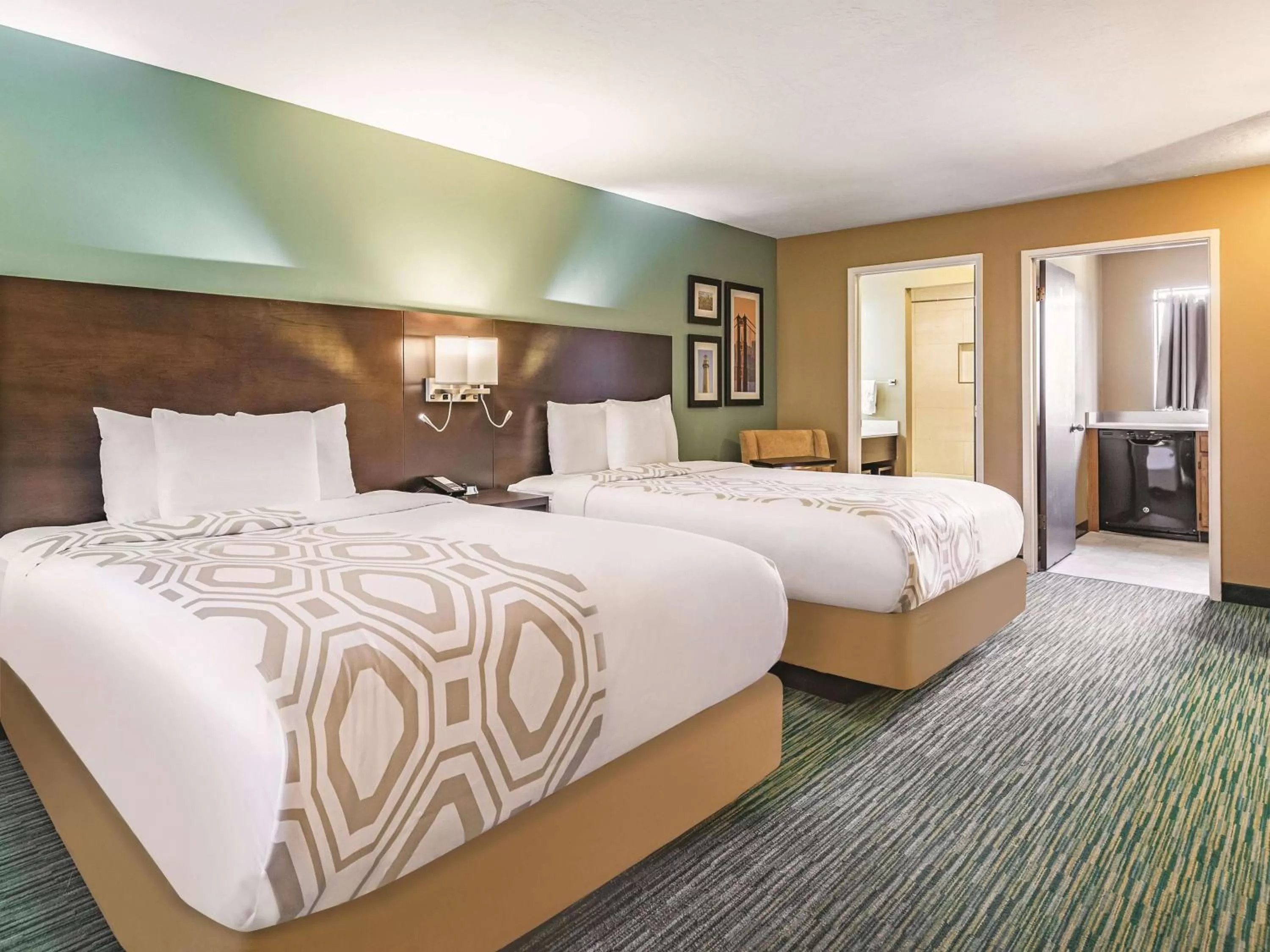 Photo of the whole room, Bed in La Quinta by Wyndham San Francisco Airport West Millbrae FREE AIRPORT SHUTTLE