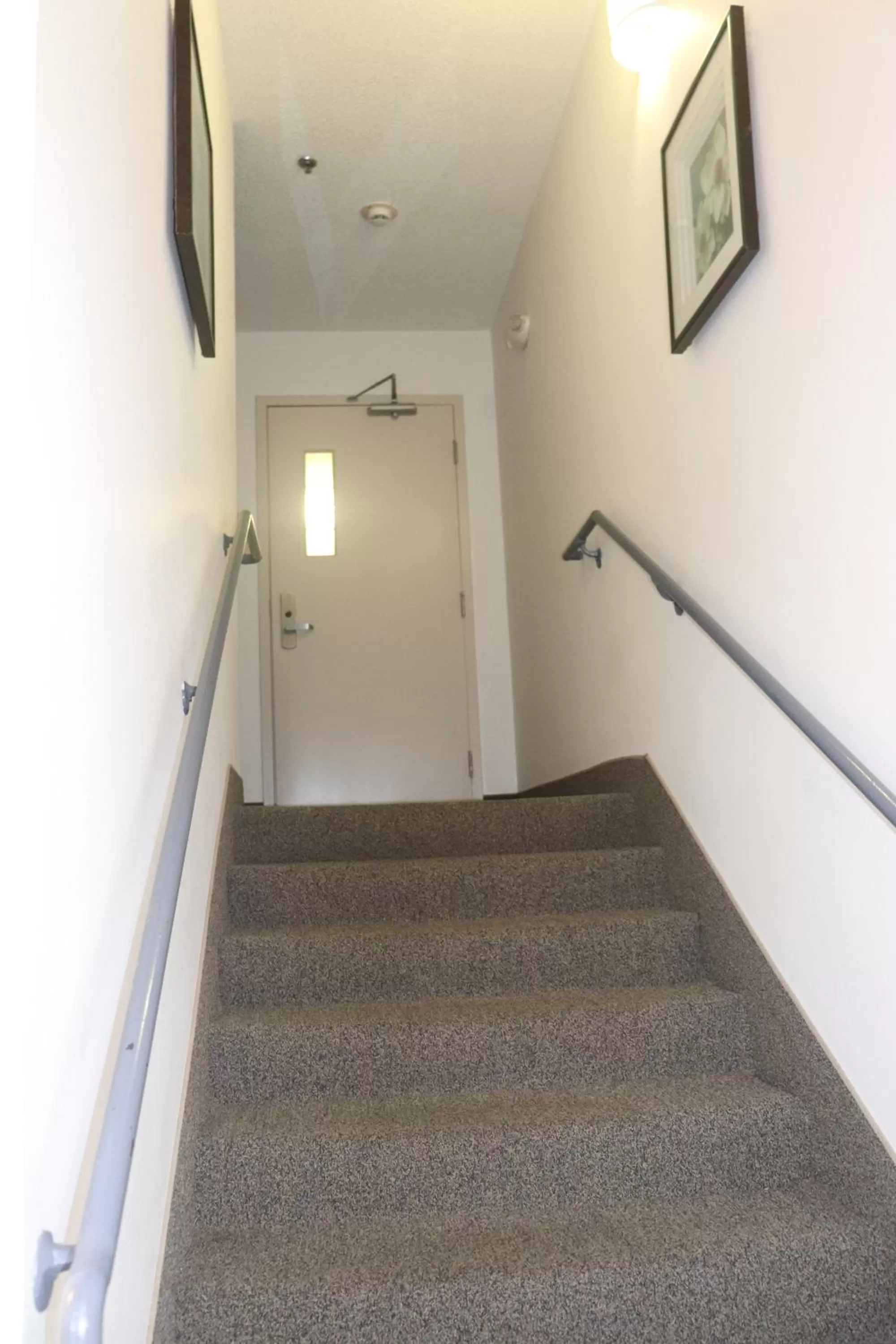 Property building in Howard Johnson by Wyndham Tifton GA I-75