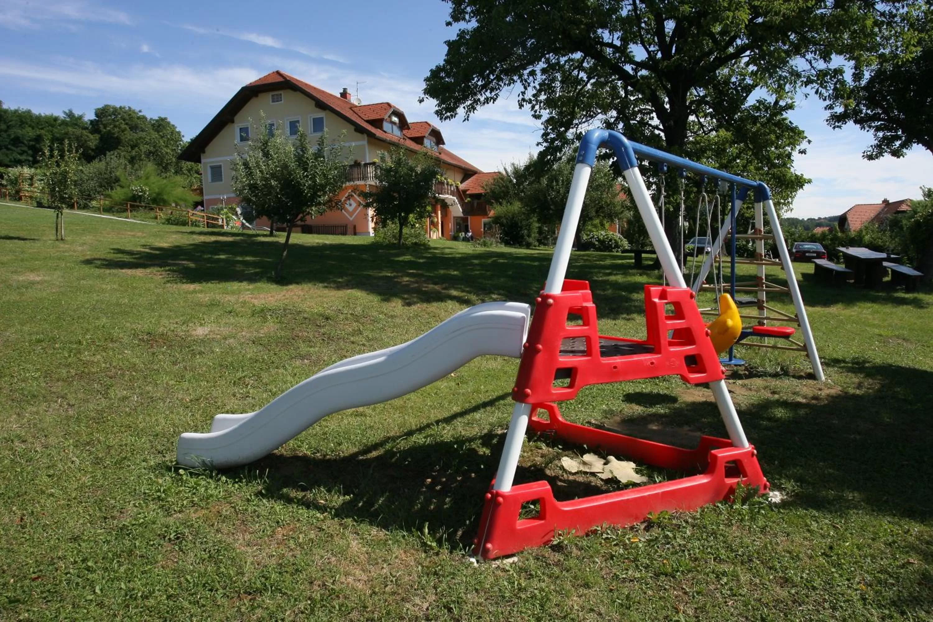 Children play ground in Panorama B&B