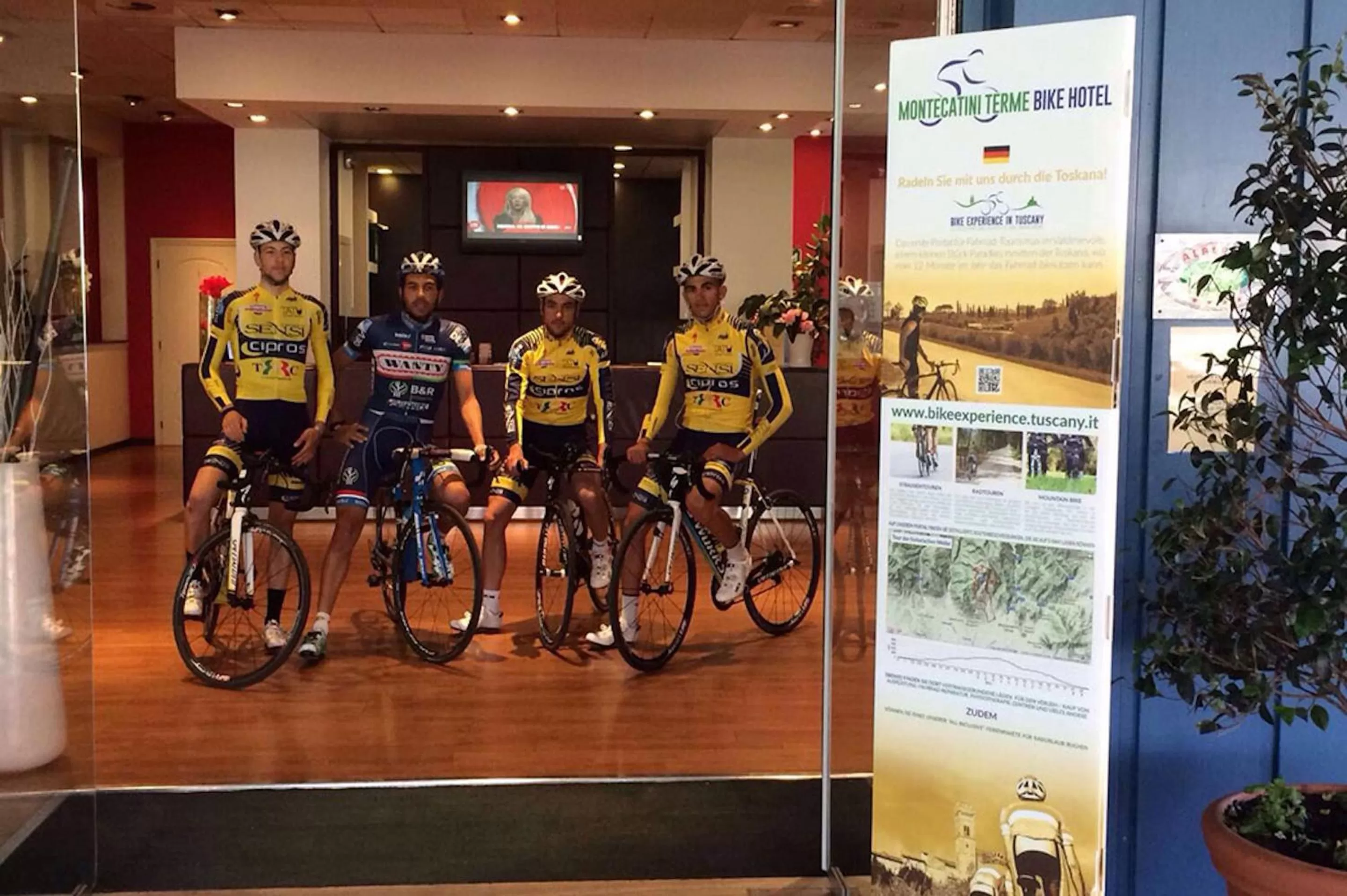 People in Tuscany Inn