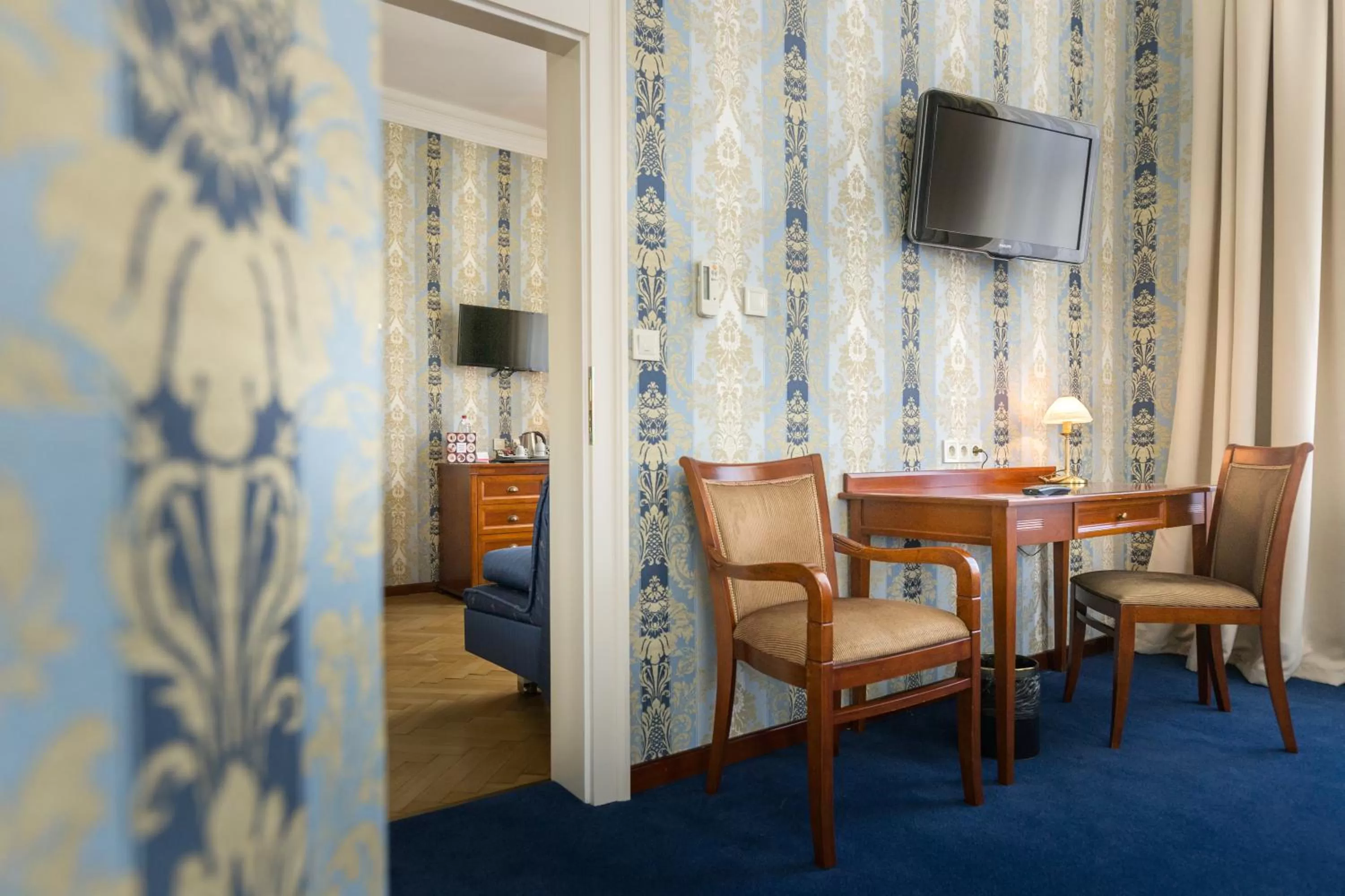 TV and multimedia in Hotel Rott