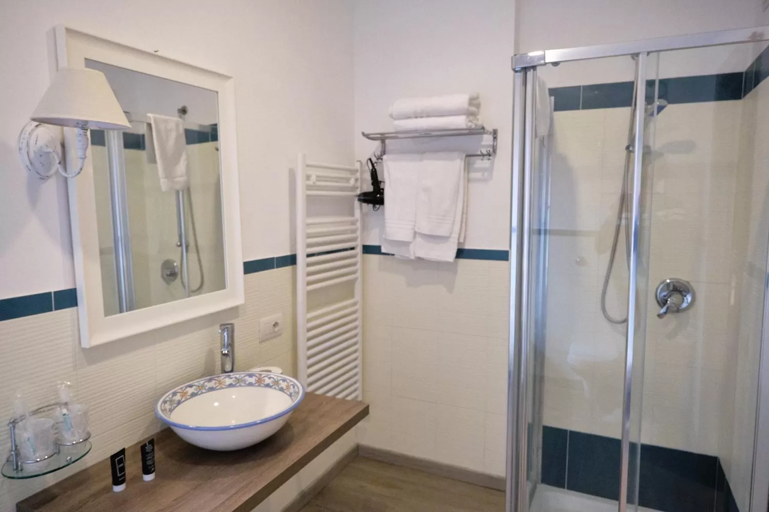 Deluxe Double Room (2 Adults + 1 Child) - single occupancy in Giardino Archeologico