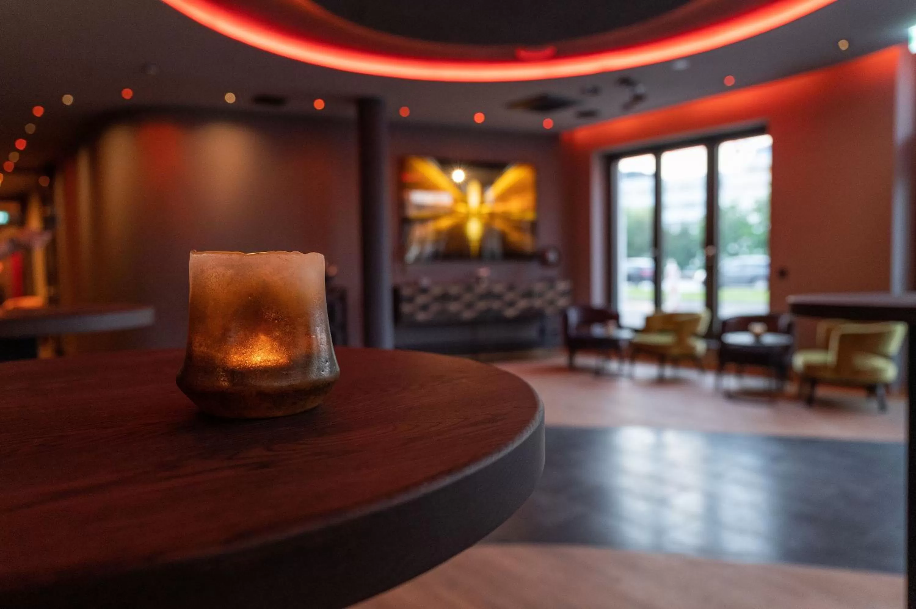 Restaurant/places to eat in Qube Hotel Bahnstadt