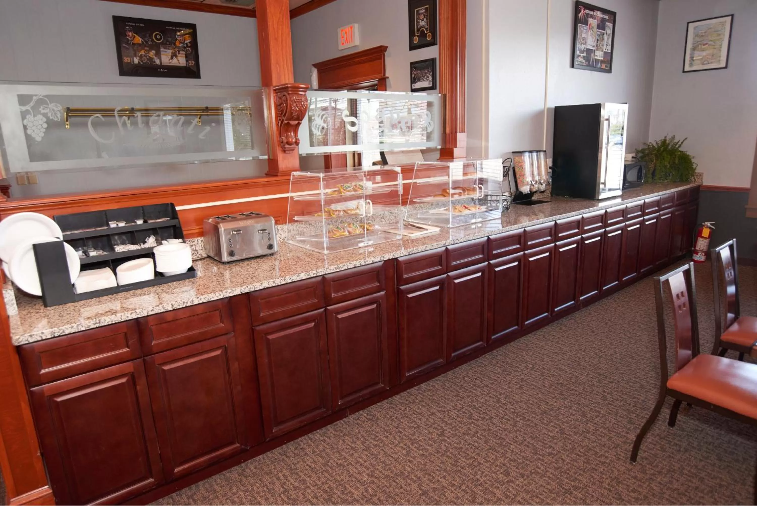 Continental breakfast in Falmouth Inn