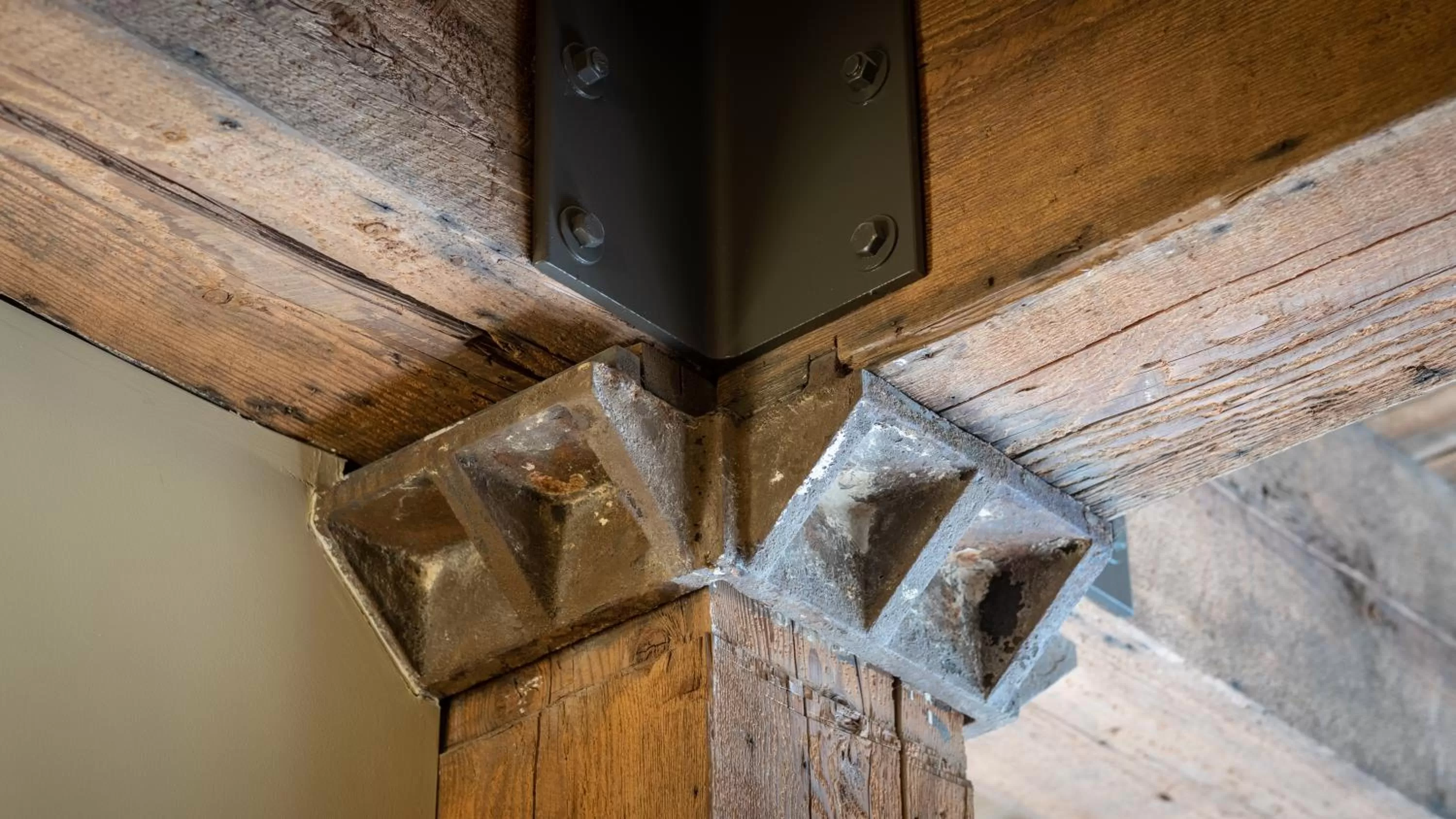 Decorative detail, TV/Entertainment Center in Inn at Lynden