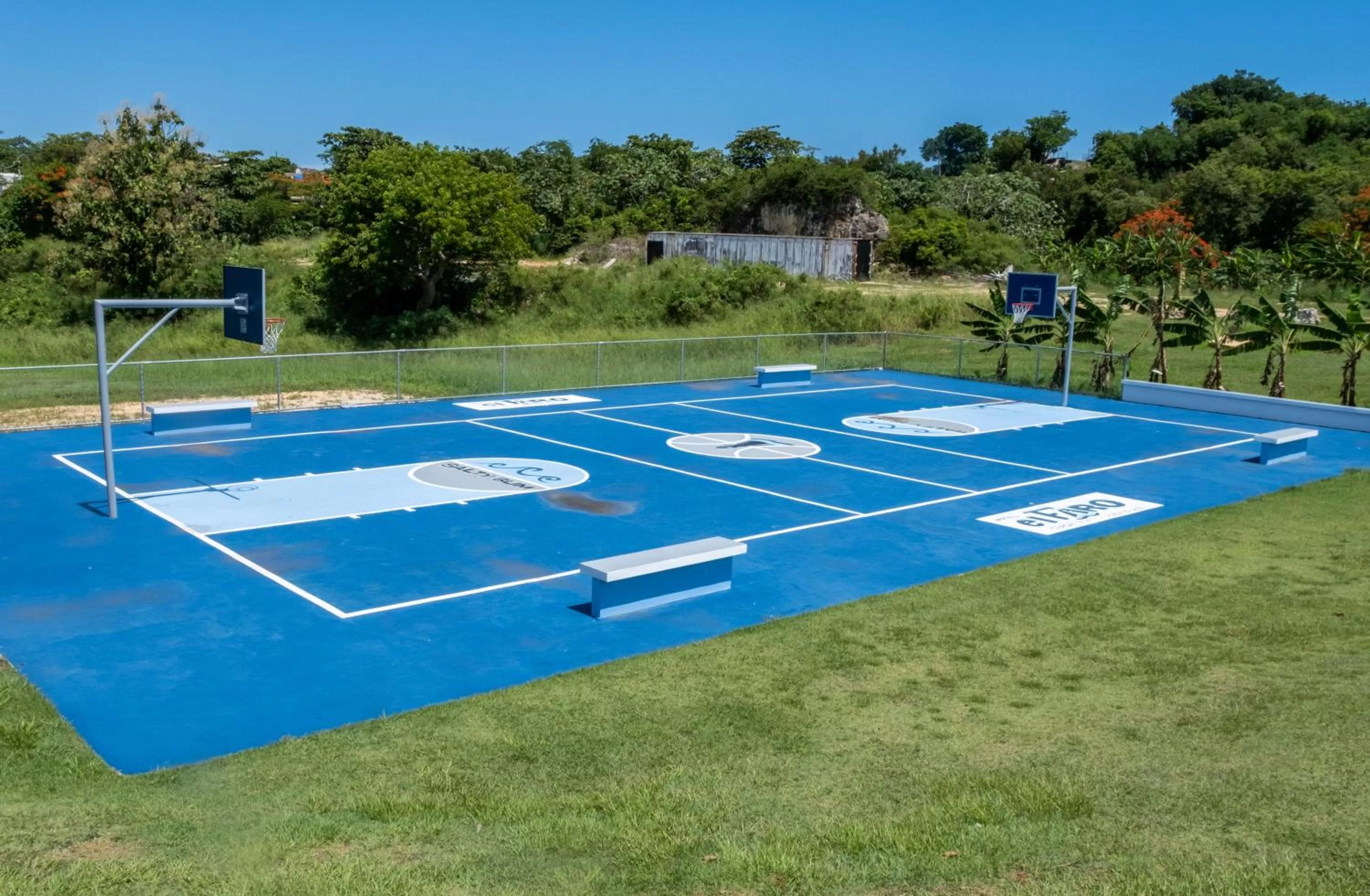 Day in Parador El Faro