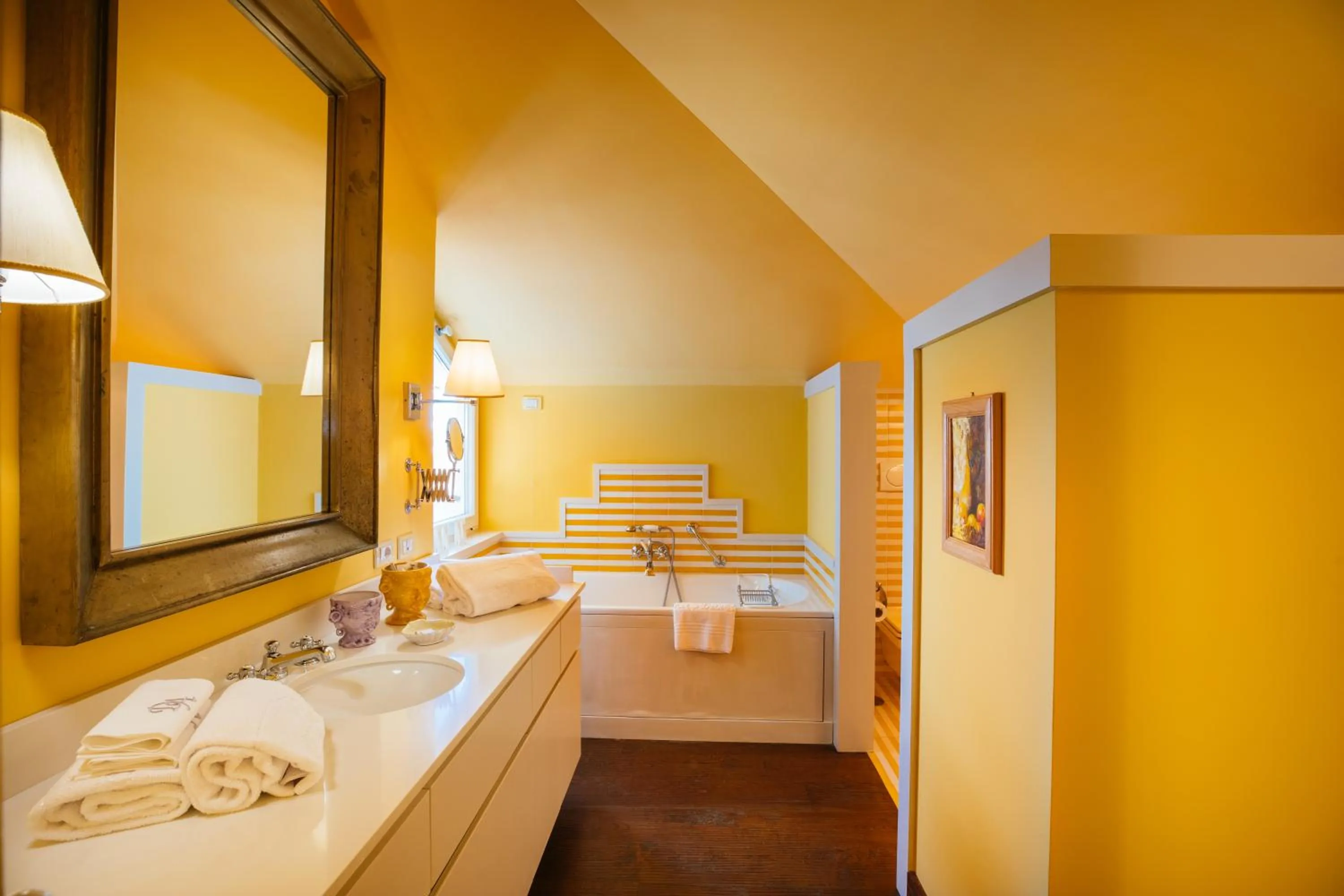 Bathroom, Bed in Boutique Hotel Don Alfonso 1890