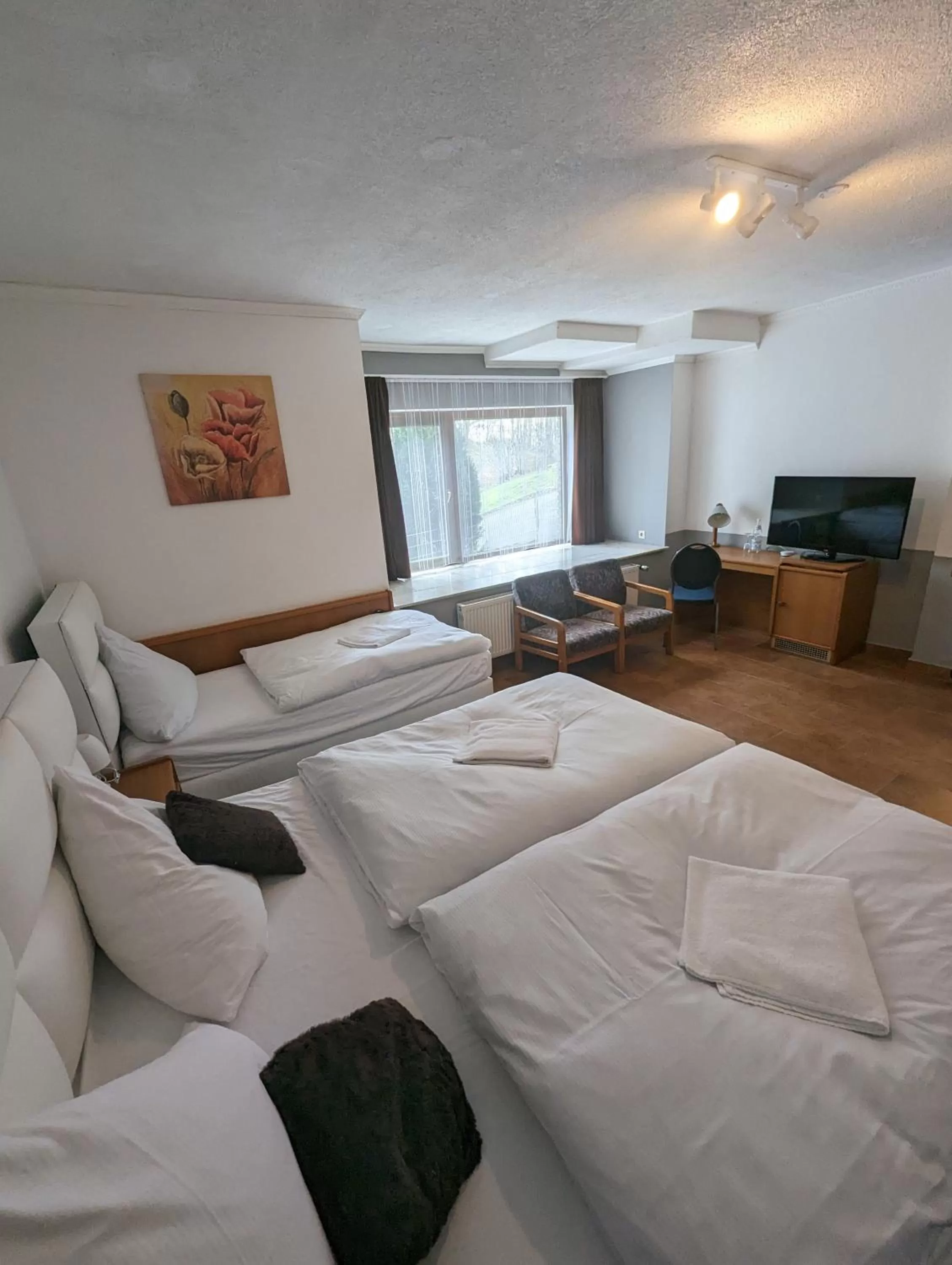 Bed in Hotel Eiserner Anton