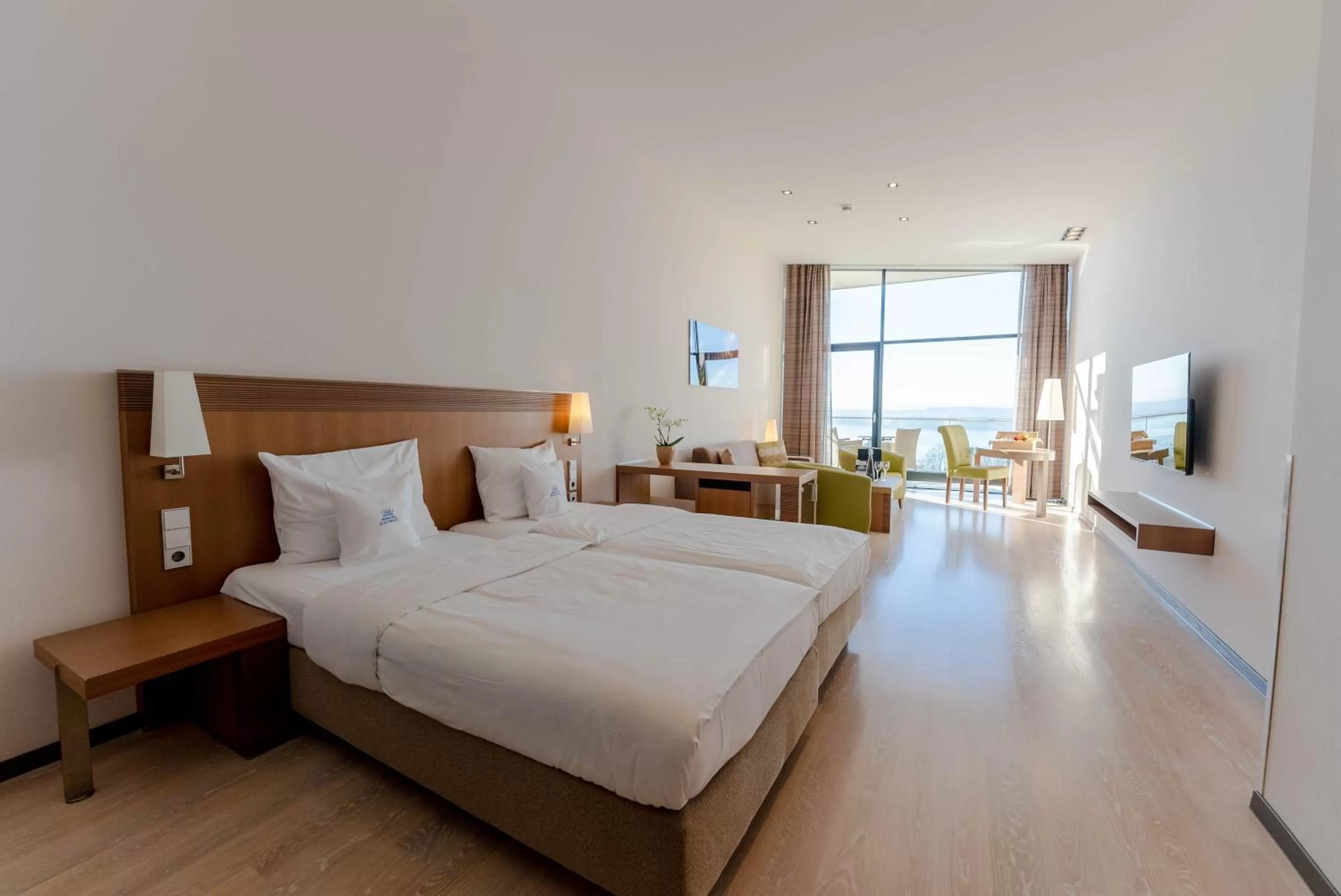 Bed in Parkhotel St.Leonhard