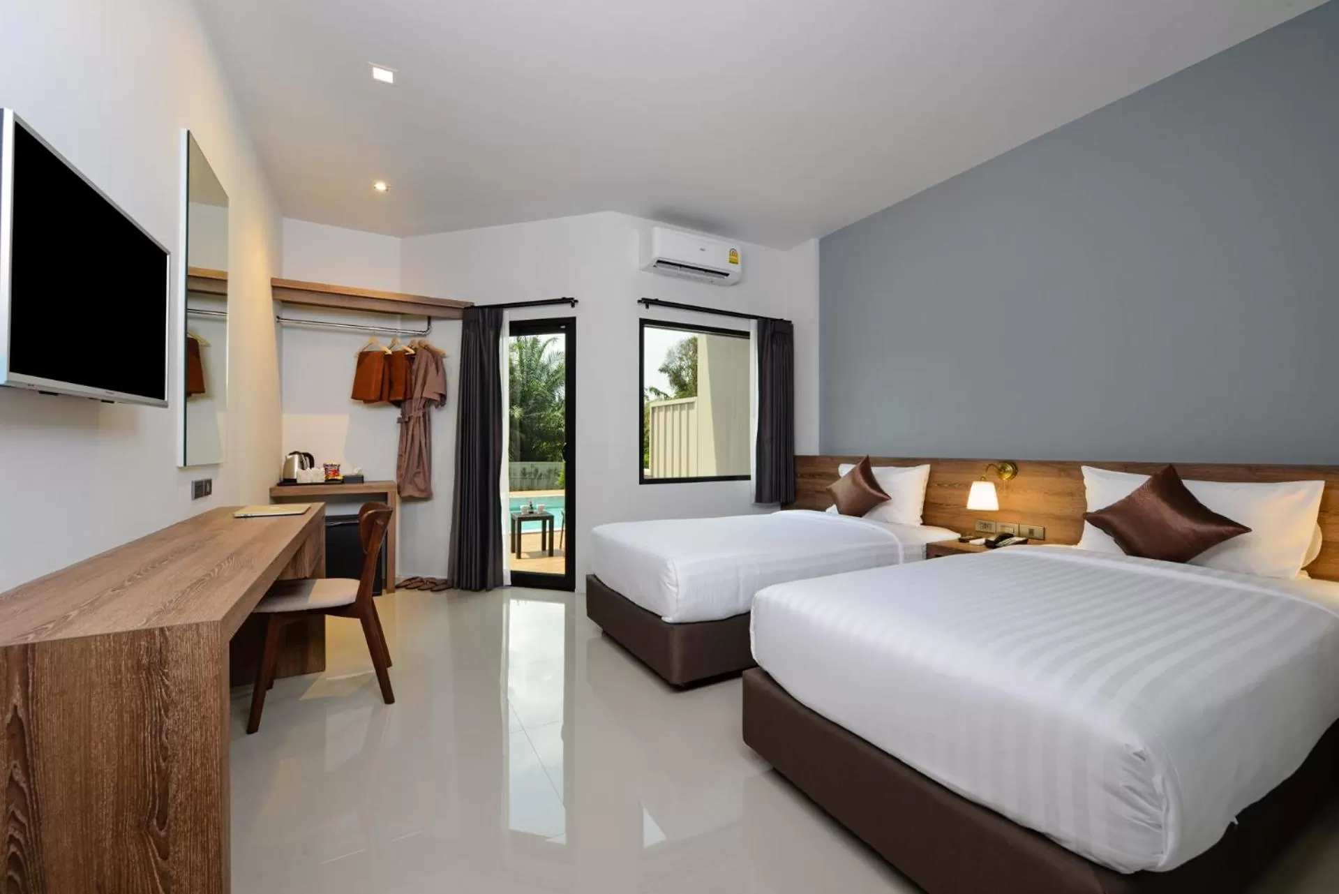 Bedroom, Bed in The Chill at Krabi Hotel